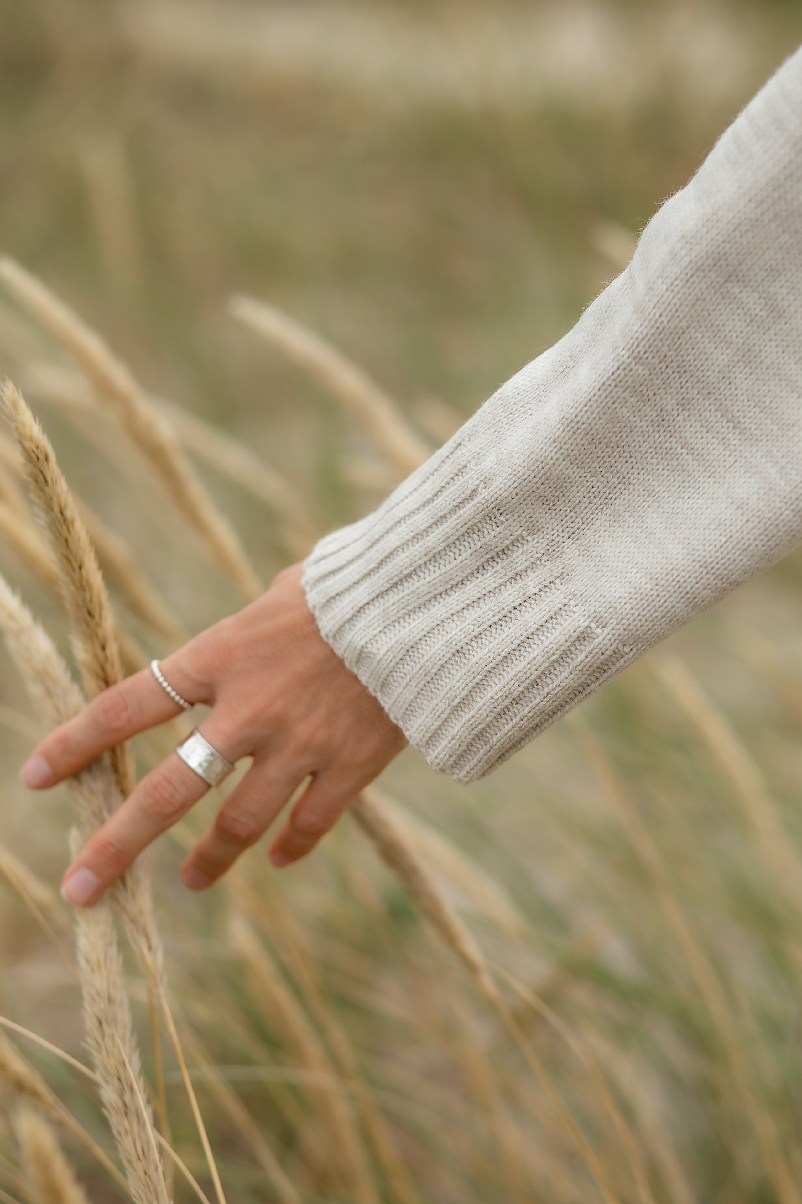 Вера в Янтарном. Перед дождем. Фотограф в Калининграде Решетникова Алина