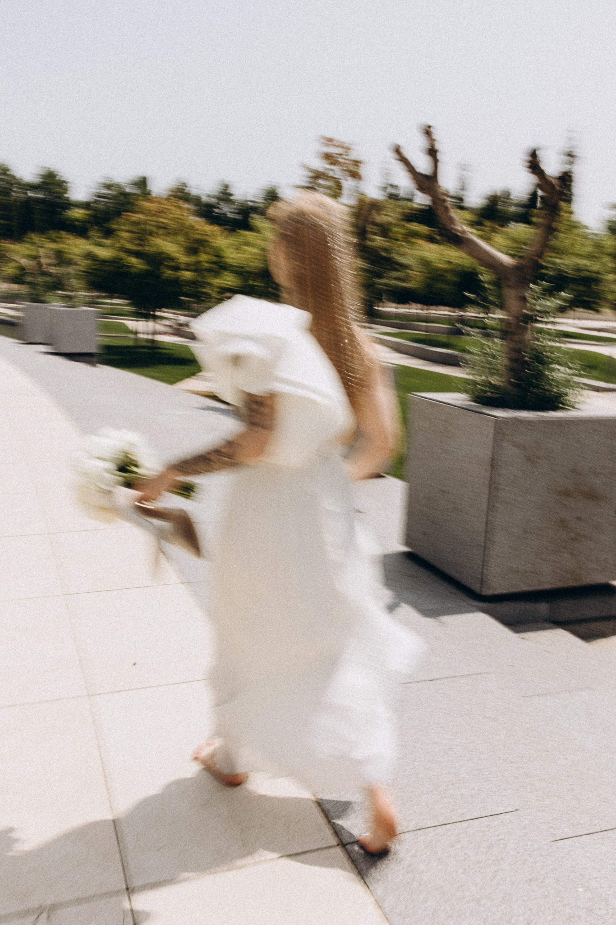 Свадьба в Краснодаре: роспись и фотосессия в парке Галицкого. Свадебный и семейный фотограф Виолетта Сидельникова. Краснодар, Россия, Беларусь, Европа