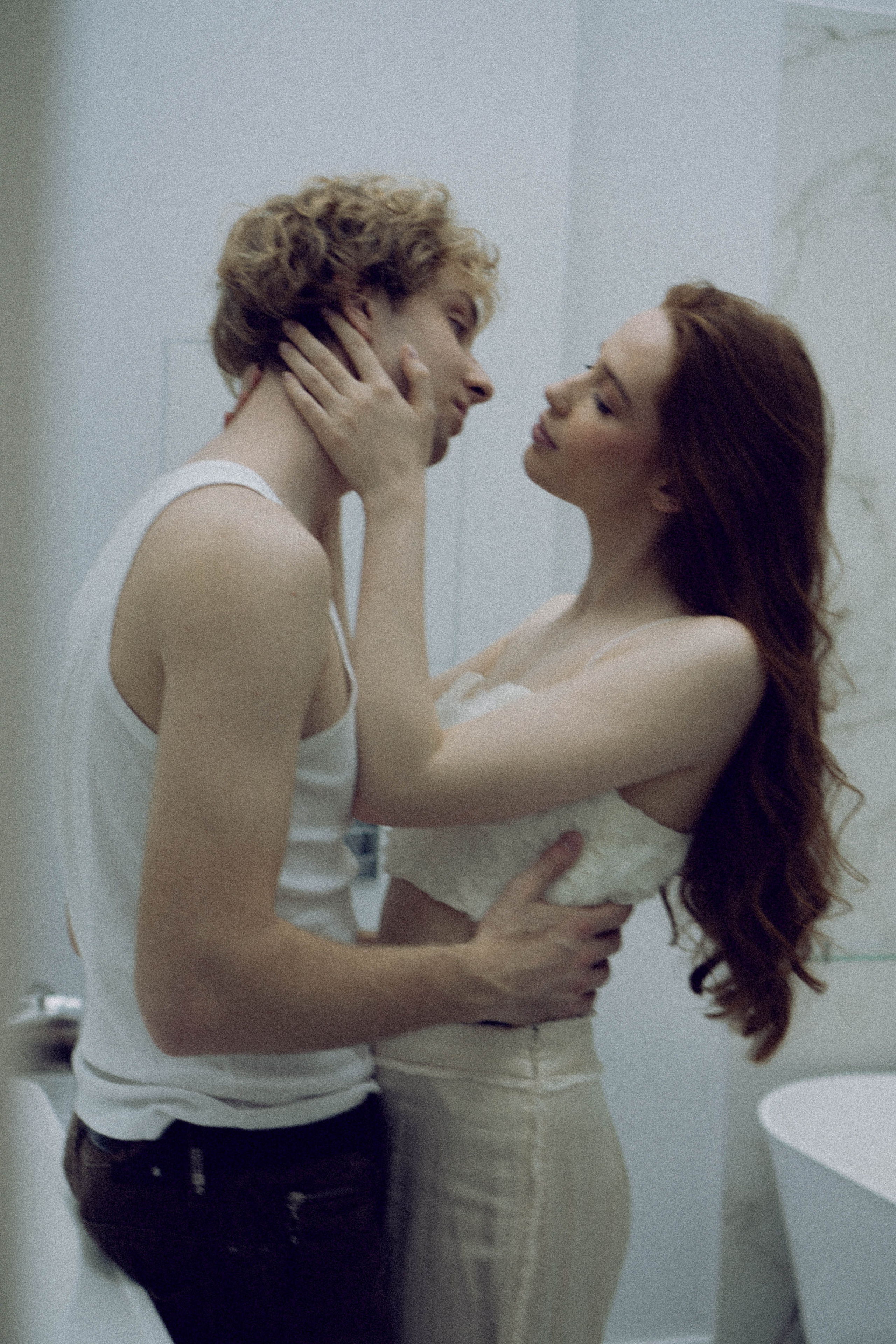 СВАДЕБНАЯ СЬЕМКА В ОТЕЛЕ. СБОРЫ ЖЕНИХА И НЕВЕСТЫ И ТАКЖЕ ТОР И ПОДГОТОВКА К ПРОГУЛКЕ. Профессиональный фотограф, Санкт-Петербург — Виктория Богомолова