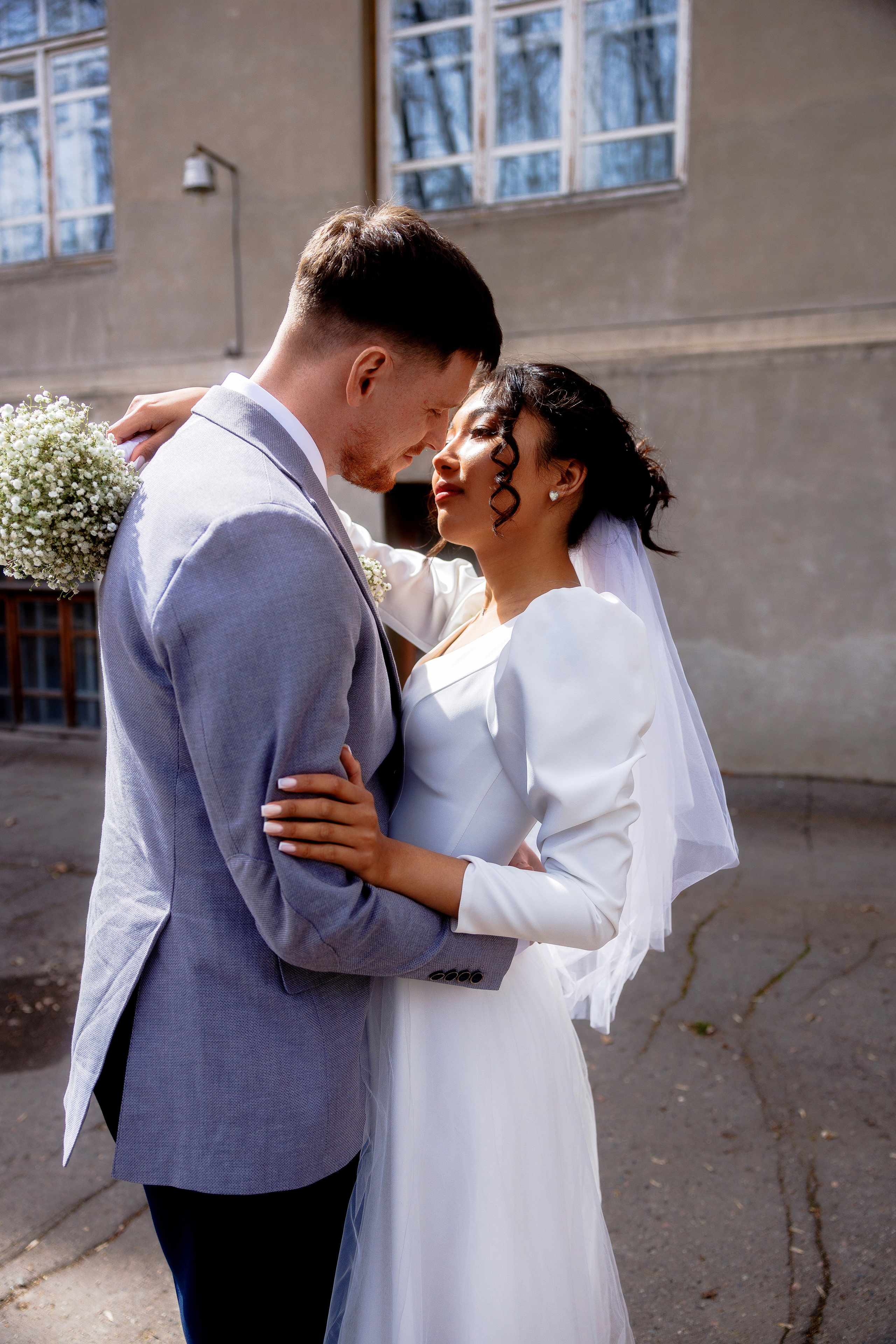 Алексей и Айгерим. Дмитрий Белим — Семейный фотограф в Омске | Фотосессии для беременных и малышей