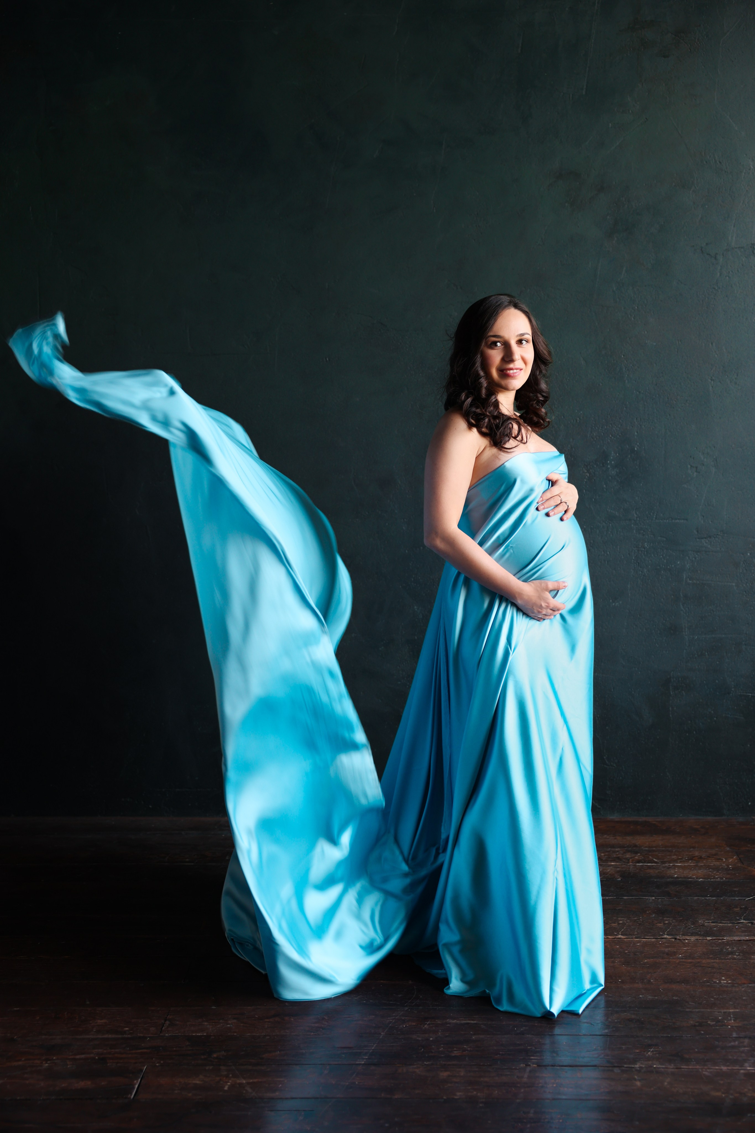 Ирина голубая ткань. Оксана Ромашкина- семейный и ньюборн фотограф из Москвы