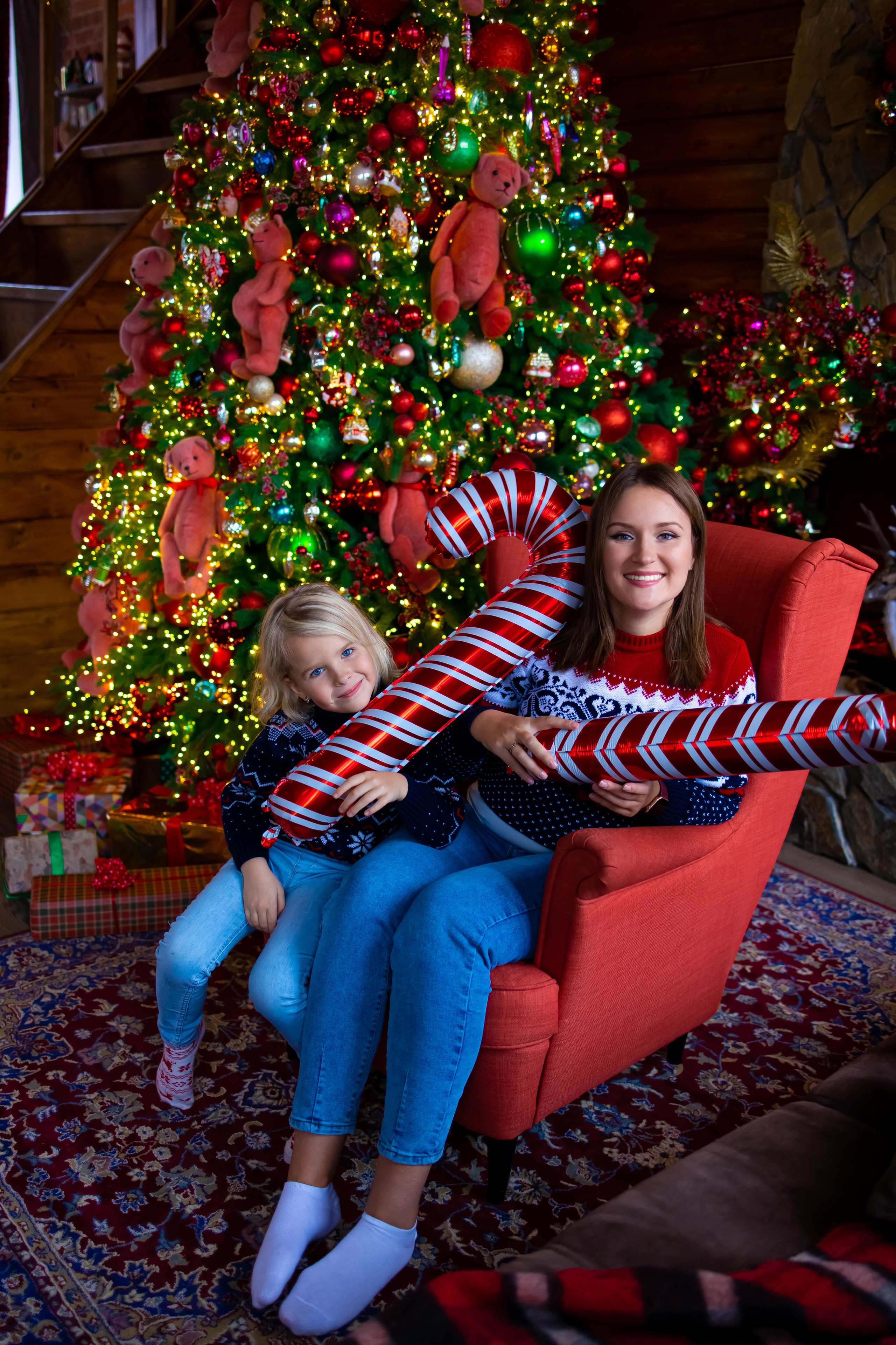 Алиса и Анна. Оксана Ромашкина- семейный и ньюборн фотограф из Москвы
