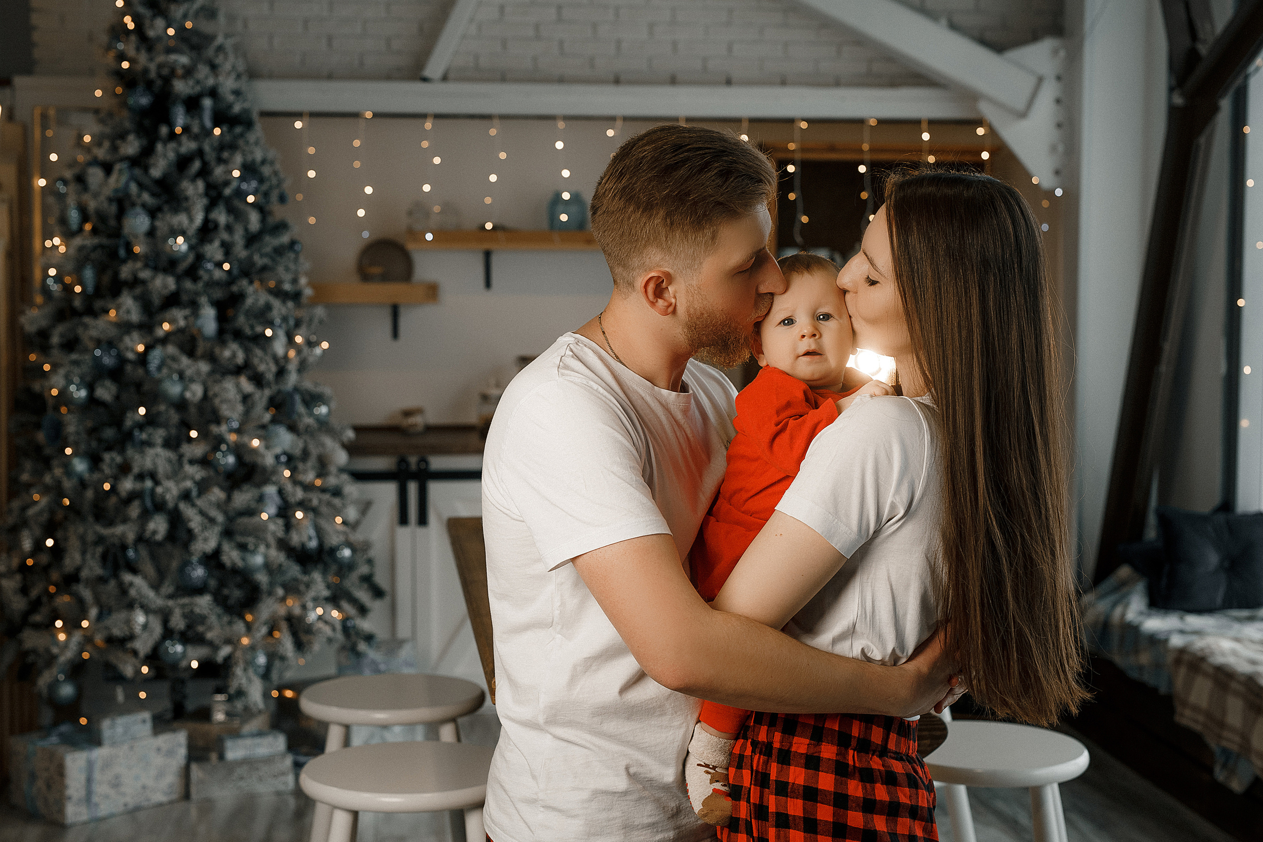 Новый год втроём. Свадебный и семейный фотограф в Саратове Виолетта Привалова