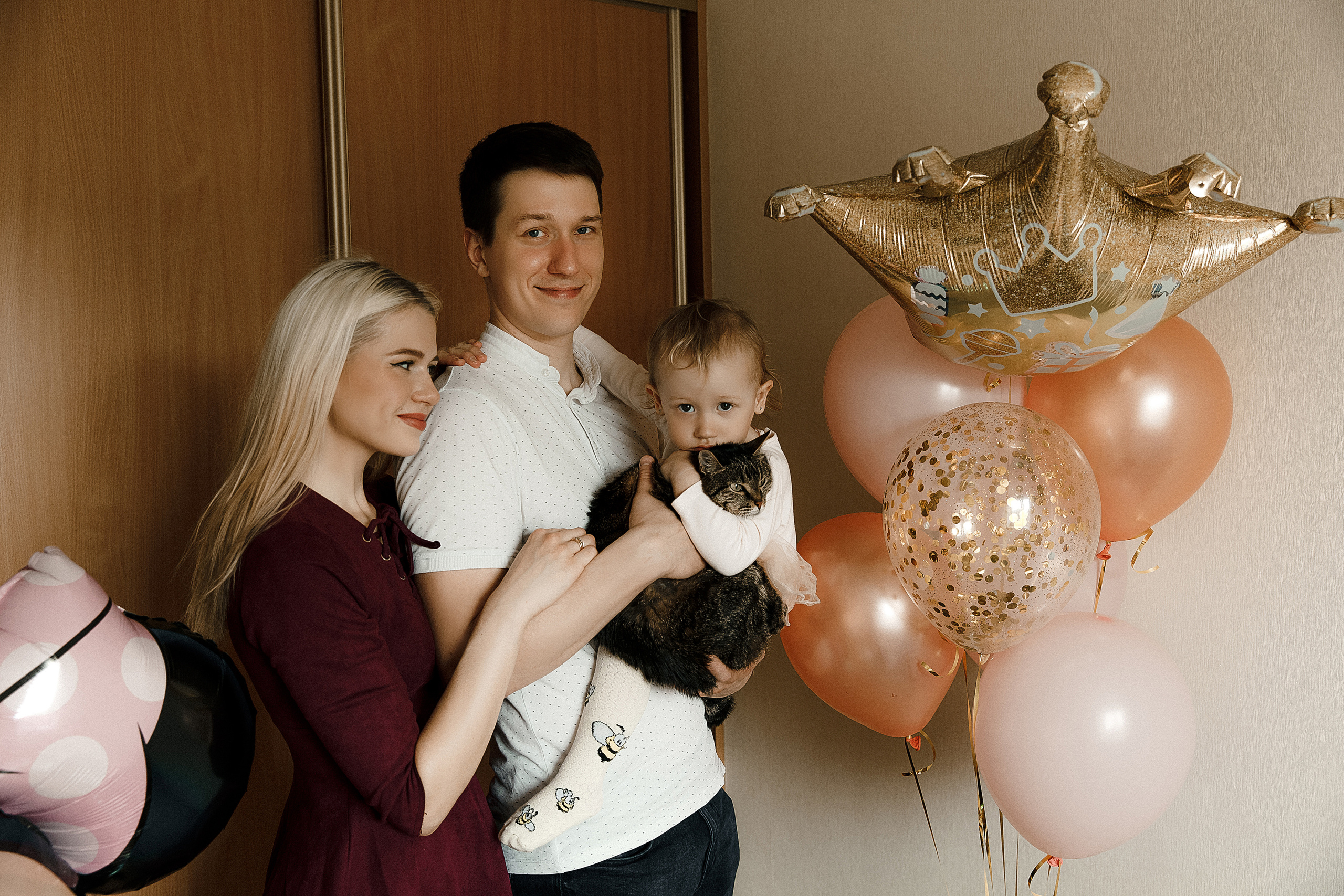 Трое и кошка Рыся (Рысь). Свадебный и семейный фотограф в Саратове Виолетта Привалова