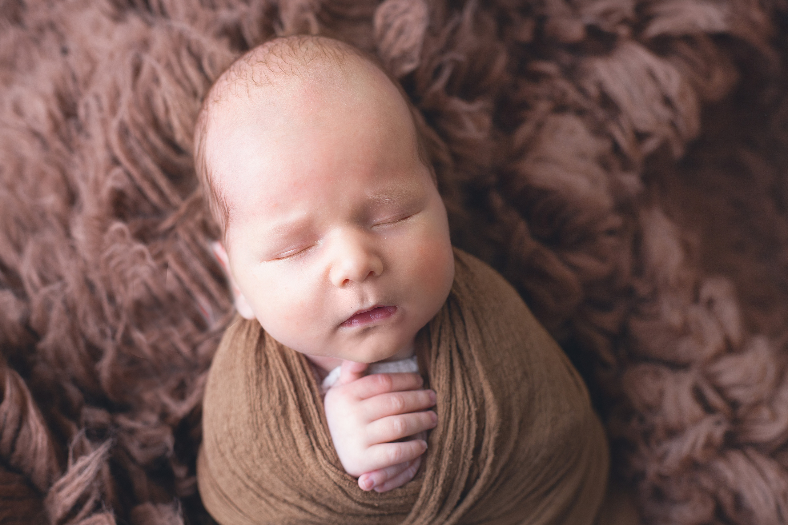 Новорожденные. Фотограф новорожденных в Губкинском Алена Аввакумова