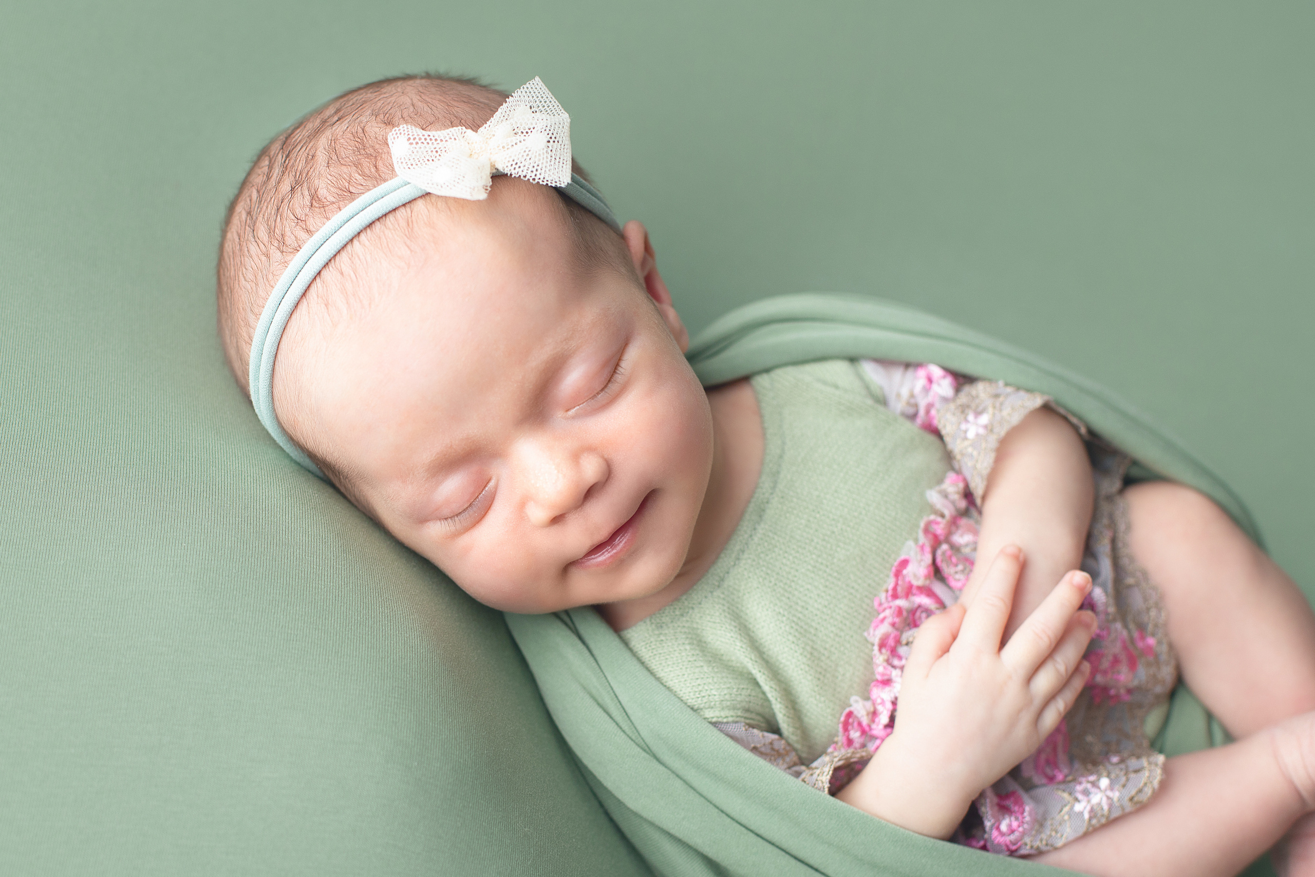 Новорожденные. Фотограф новорожденных в Губкинском Алена Аввакумова