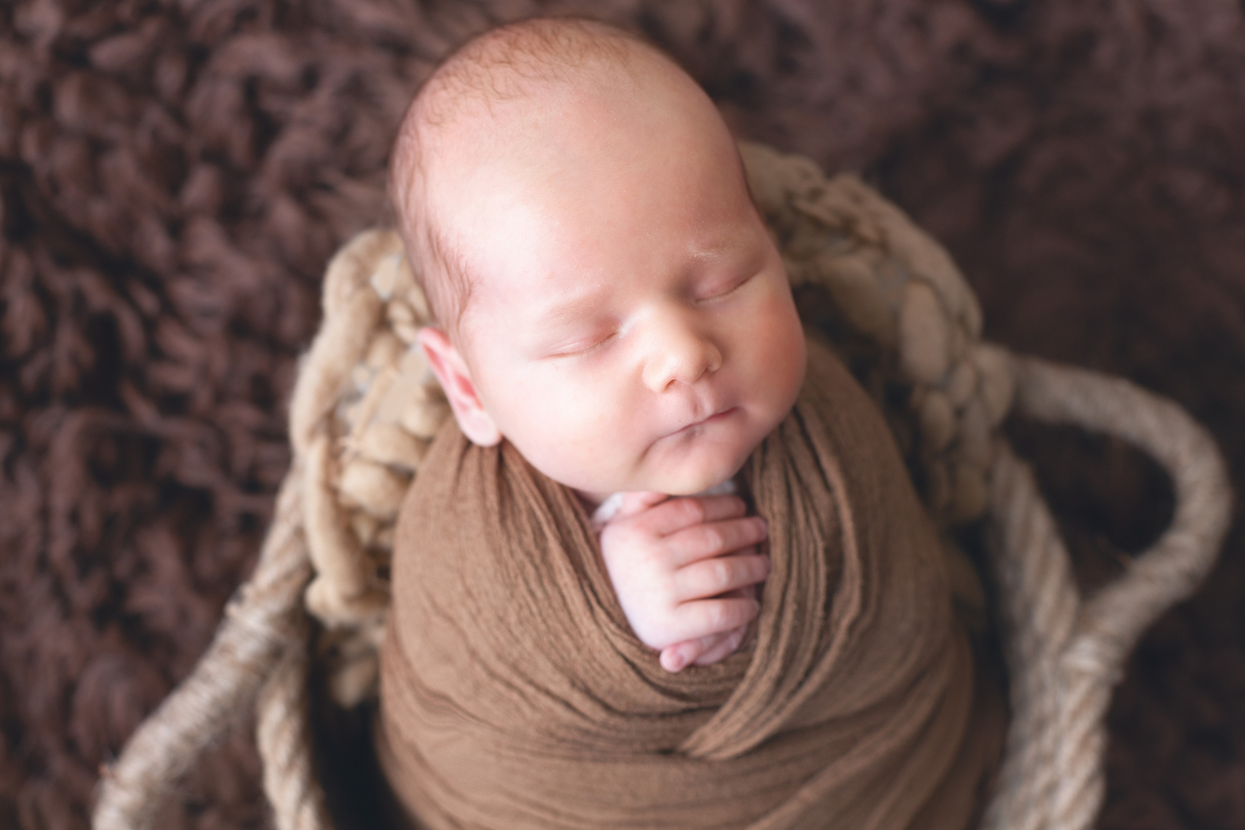 Новорожденные. Фотограф новорожденных в Губкинском Алена Аввакумова