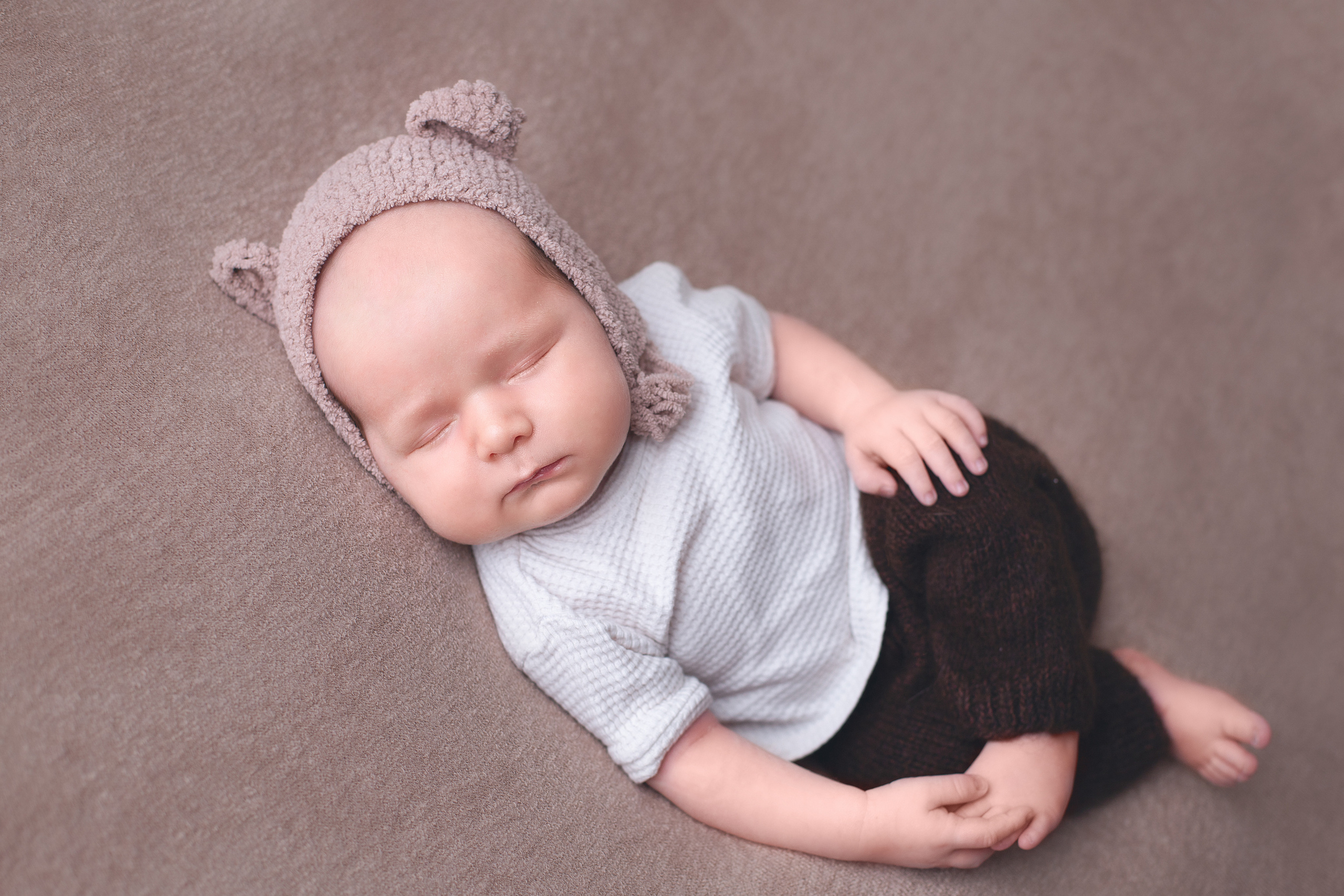 Новорожденные. Фотограф новорожденных в Губкинском Алена Аввакумова