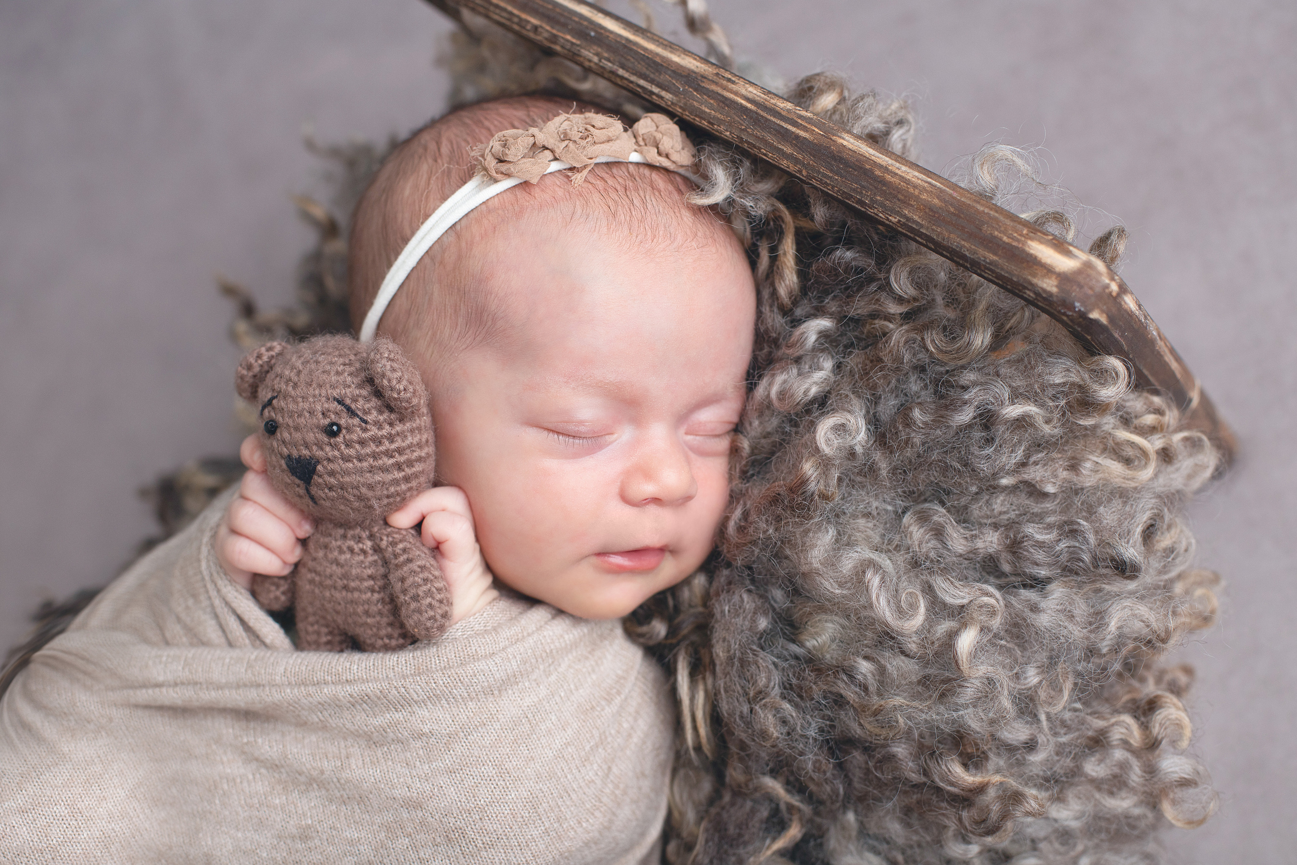 Новорожденные. Фотограф новорожденных в Губкинском Алена Аввакумова