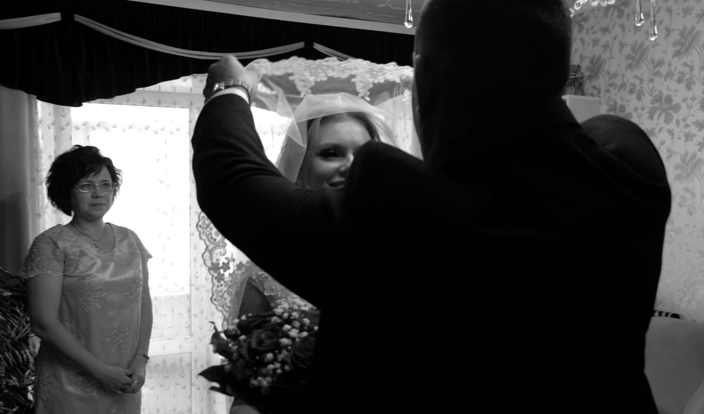 Сергей и Ксения. Свадебный видеограф и свадебный фотограф в Самаре Олег Слеб