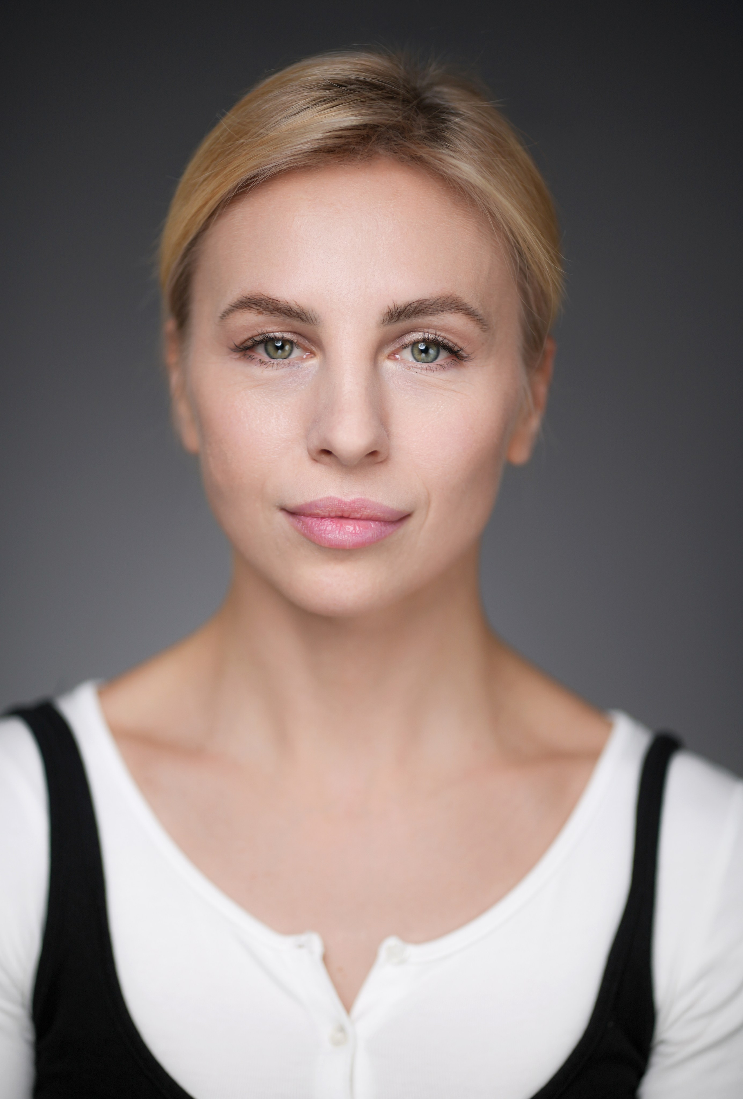 Актриса Антонина Воробьёва. Съёмка актёрского портфолио в Москве, фотограф Игорь Фомин