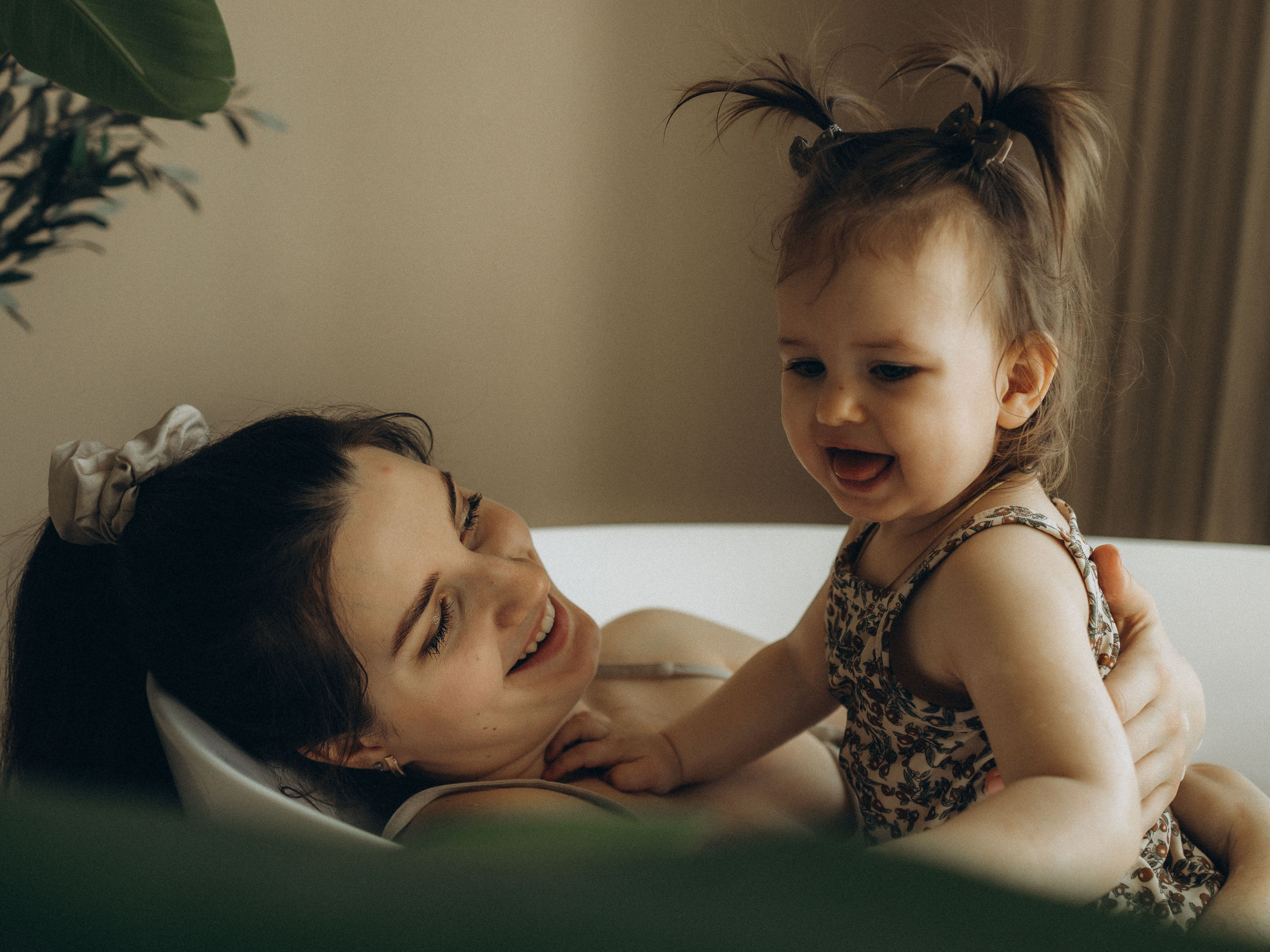 Пенная история. Мама и дочь. Фотограф Дарья Соколовская