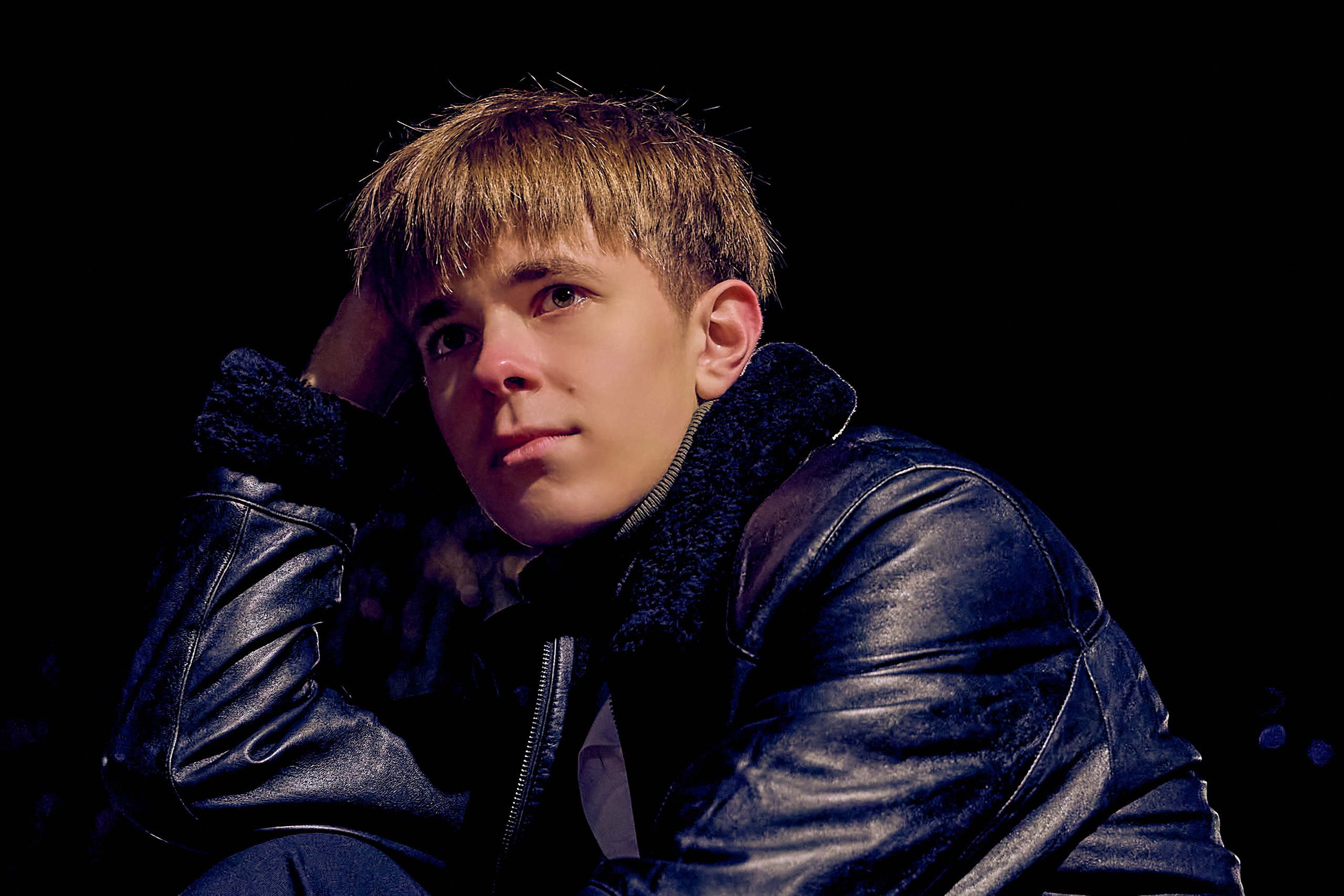 Фотосессия идеи для мужского портрета фото Николая Голованова православного портретного и детского фотографа Дзержинск