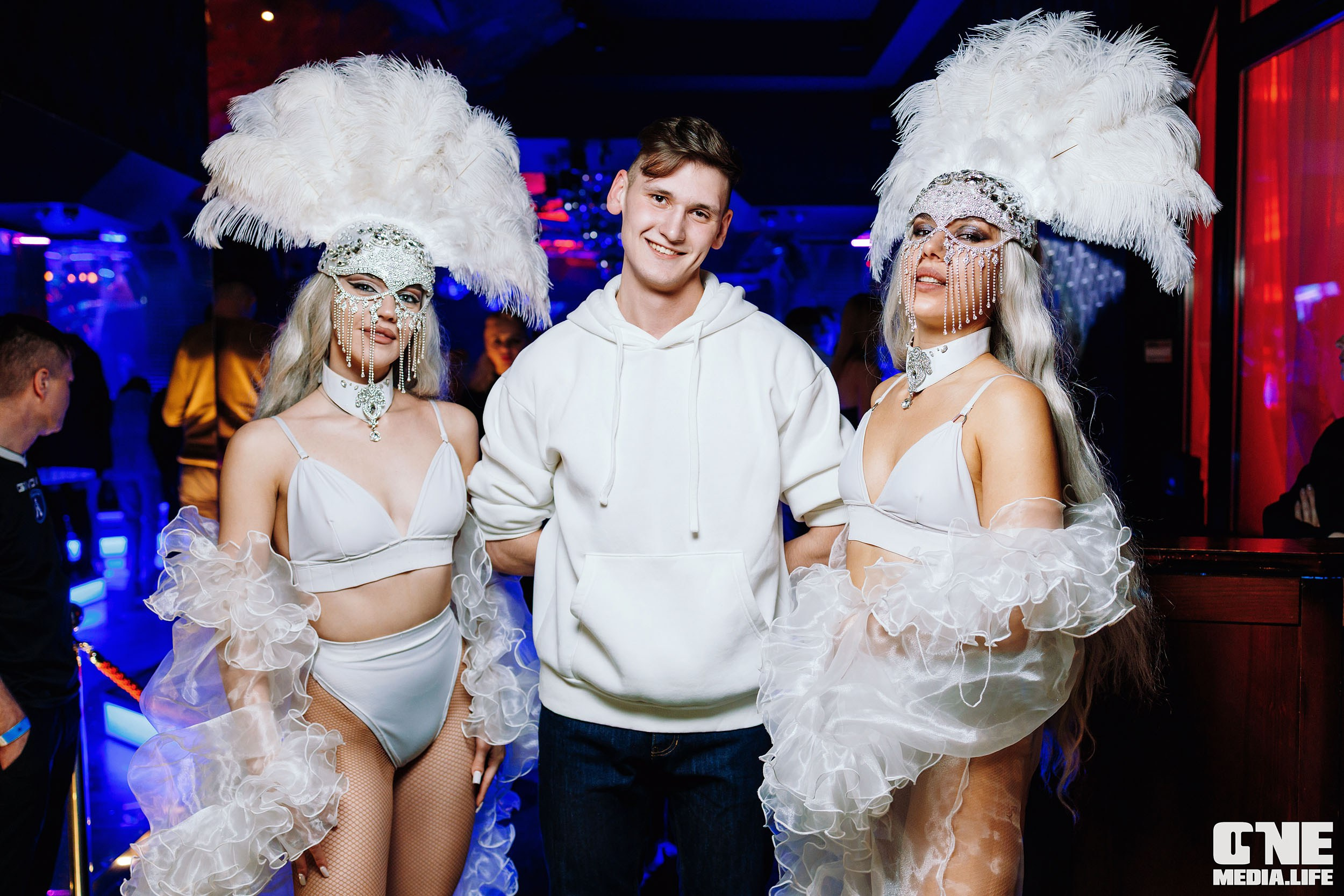 Фоторепортаж из РК Планета. One Media Life: фоторепортажи, фотоотчеты с мероприятий и заведений