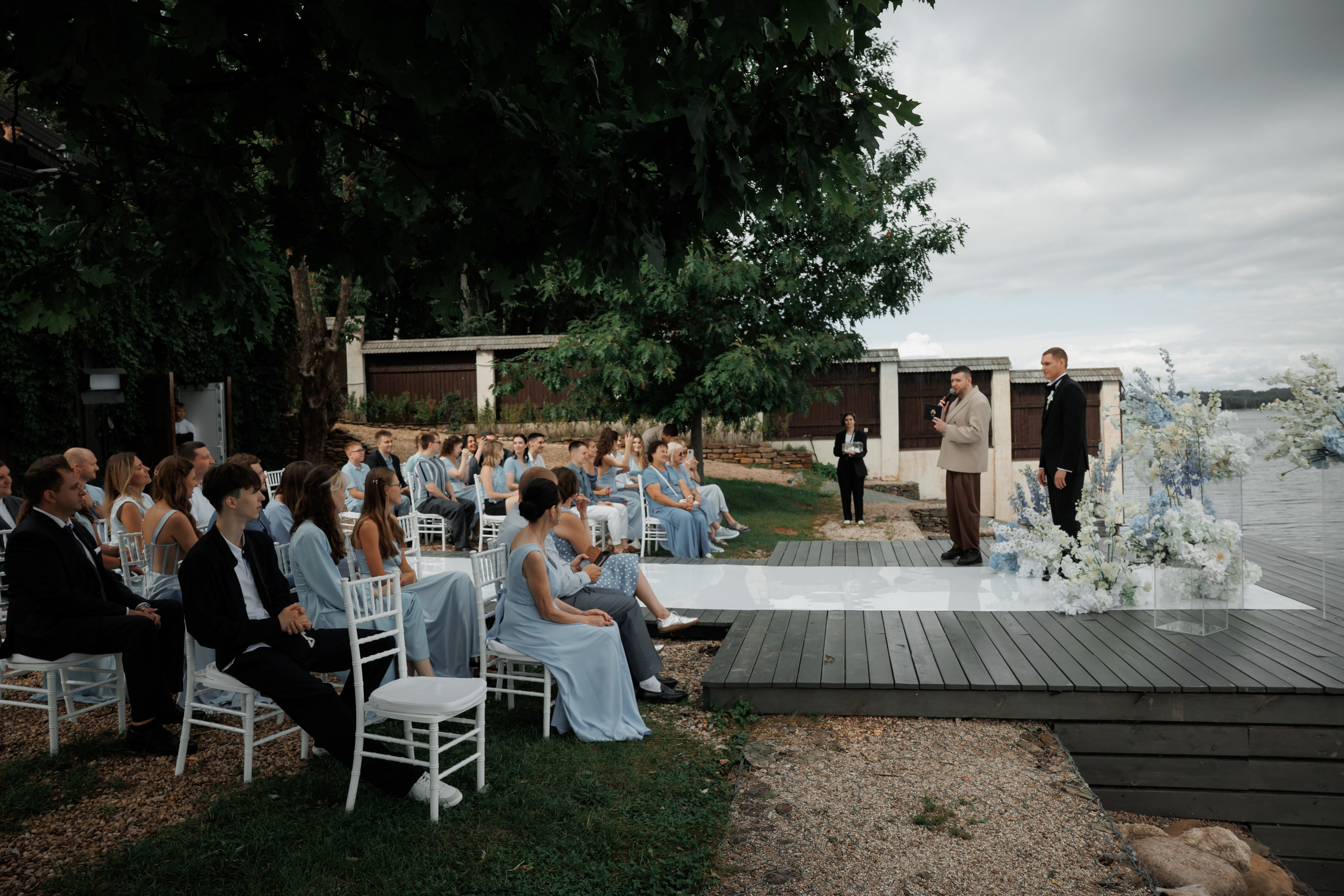 Свадебная фотосессия в отеле Сенешаль. Свадебный и репортажный фотограф (Москва, Королев и другие)