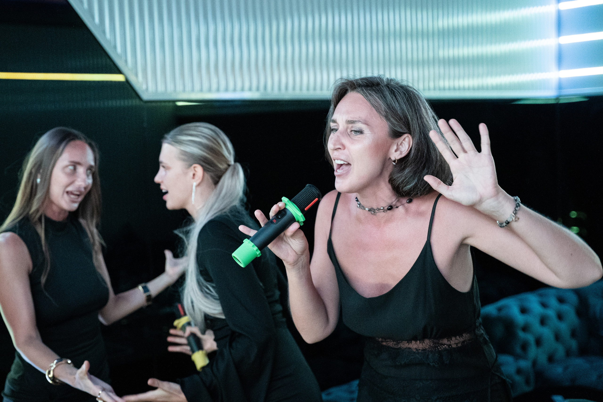TEMPO KARAOKE. Brand designer | photographer | model