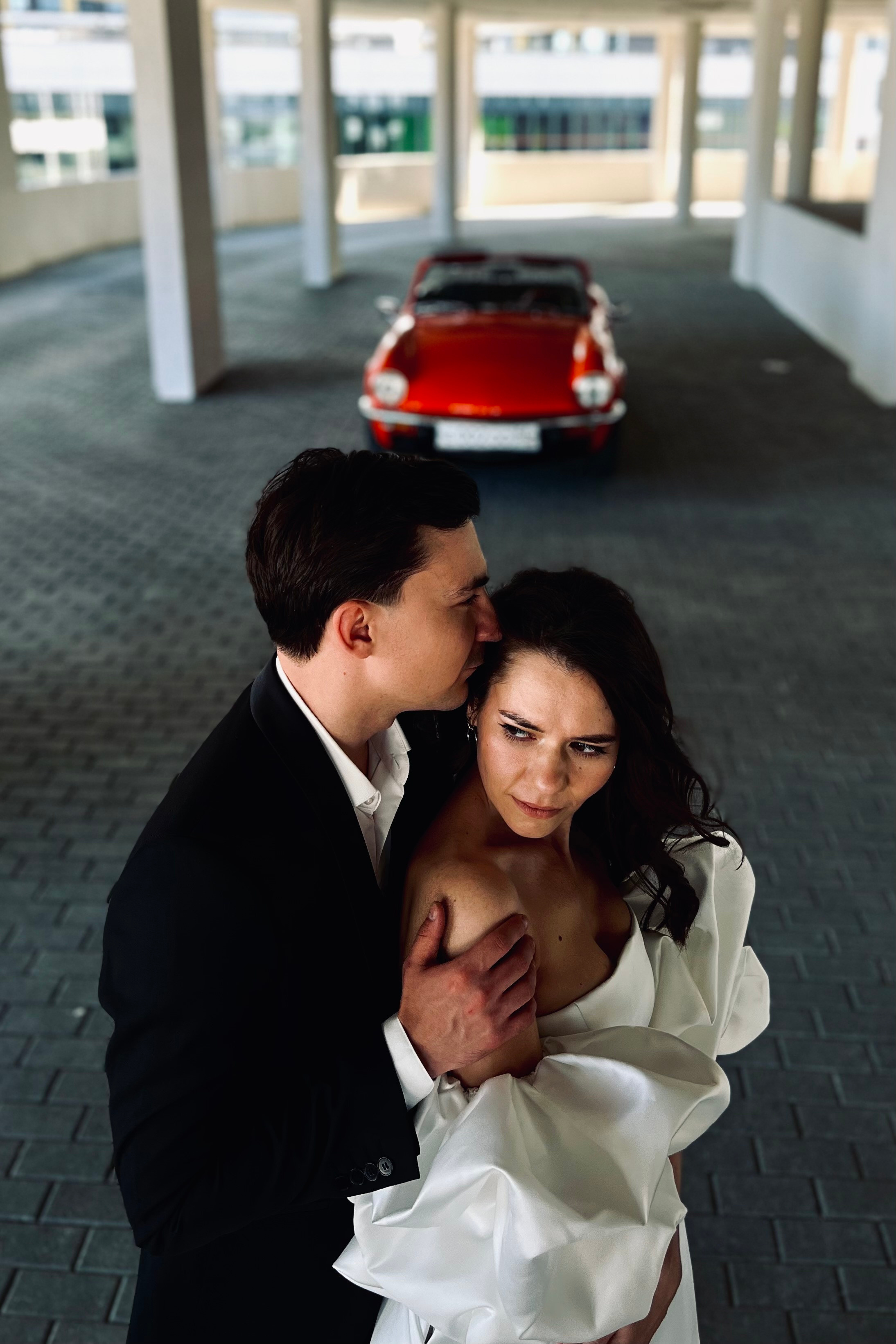 Эльза и Рамиль | Екатеринбург (снято на iPhone). Wedding videographer in Europe and Russia Ilya Novikov