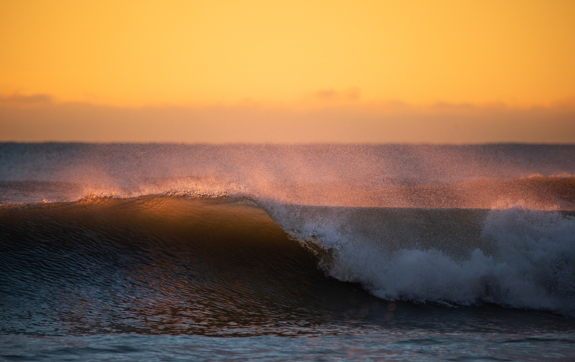 Море и серферы. Репортажный и постановочный Наталья Санникова