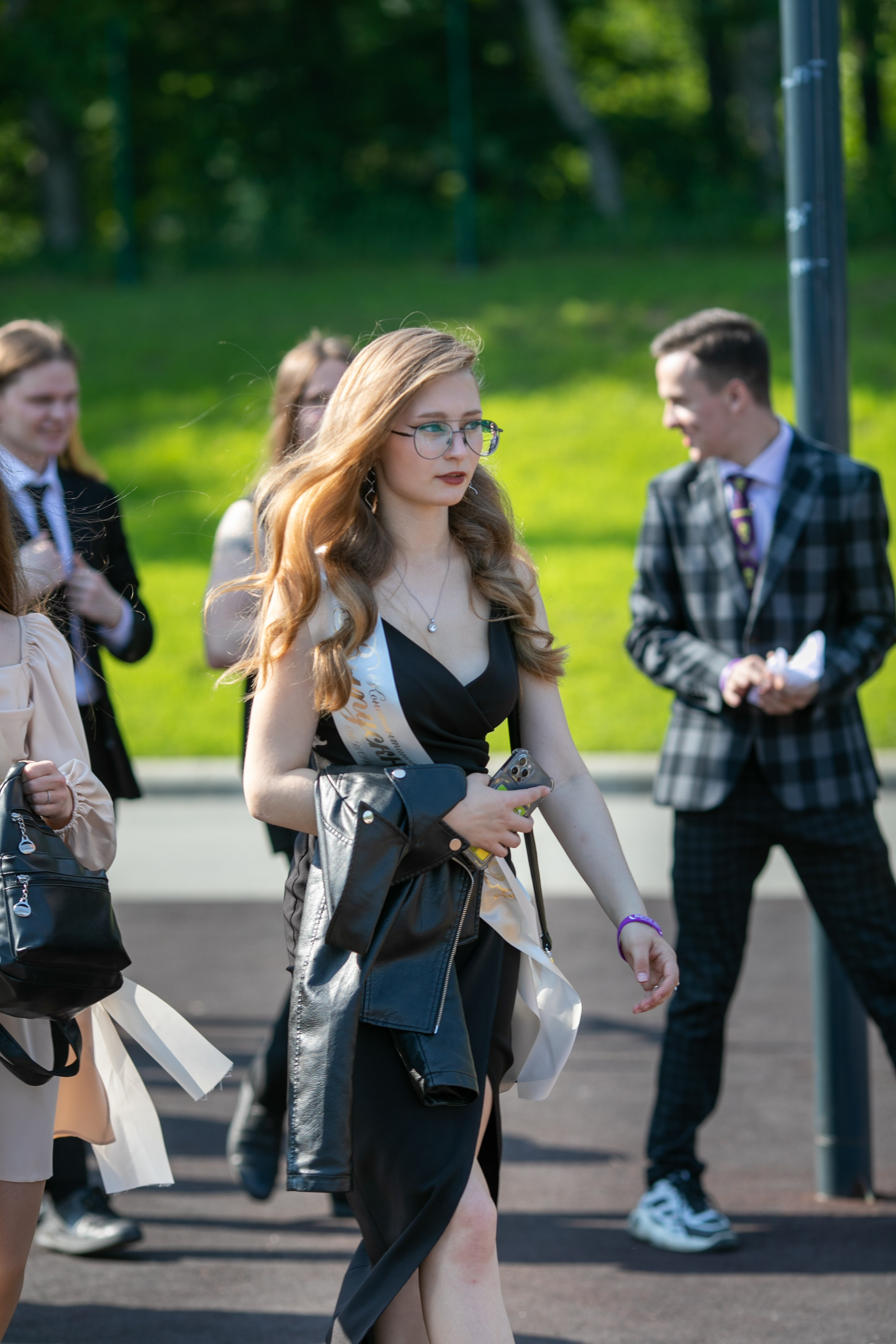 Городской выпускной в парке. Школьный и детский фотограф в Южно-Сахалинске Анастасия Лескова