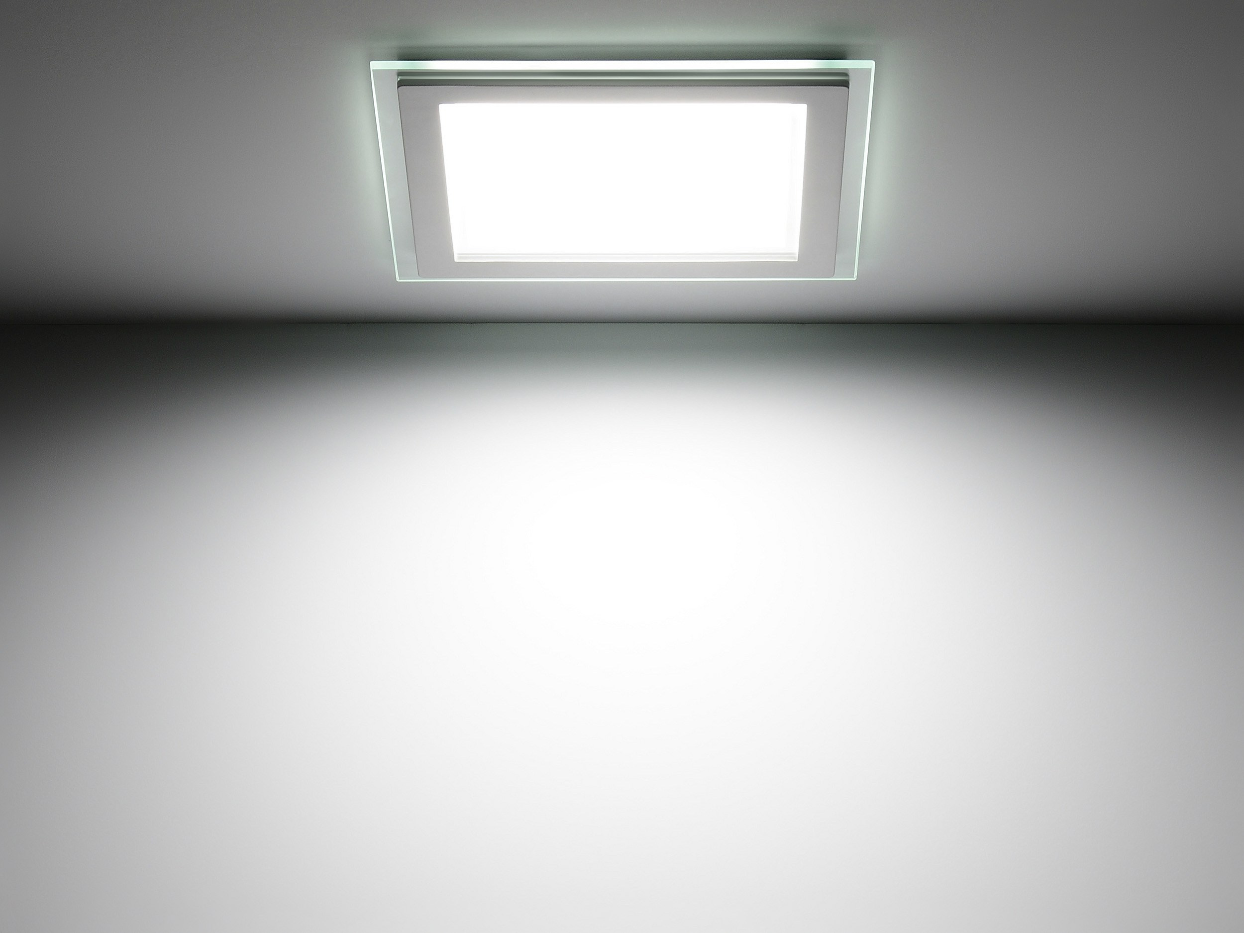 Фотосъёмка светового оборудования. Съемка люстр и светильников