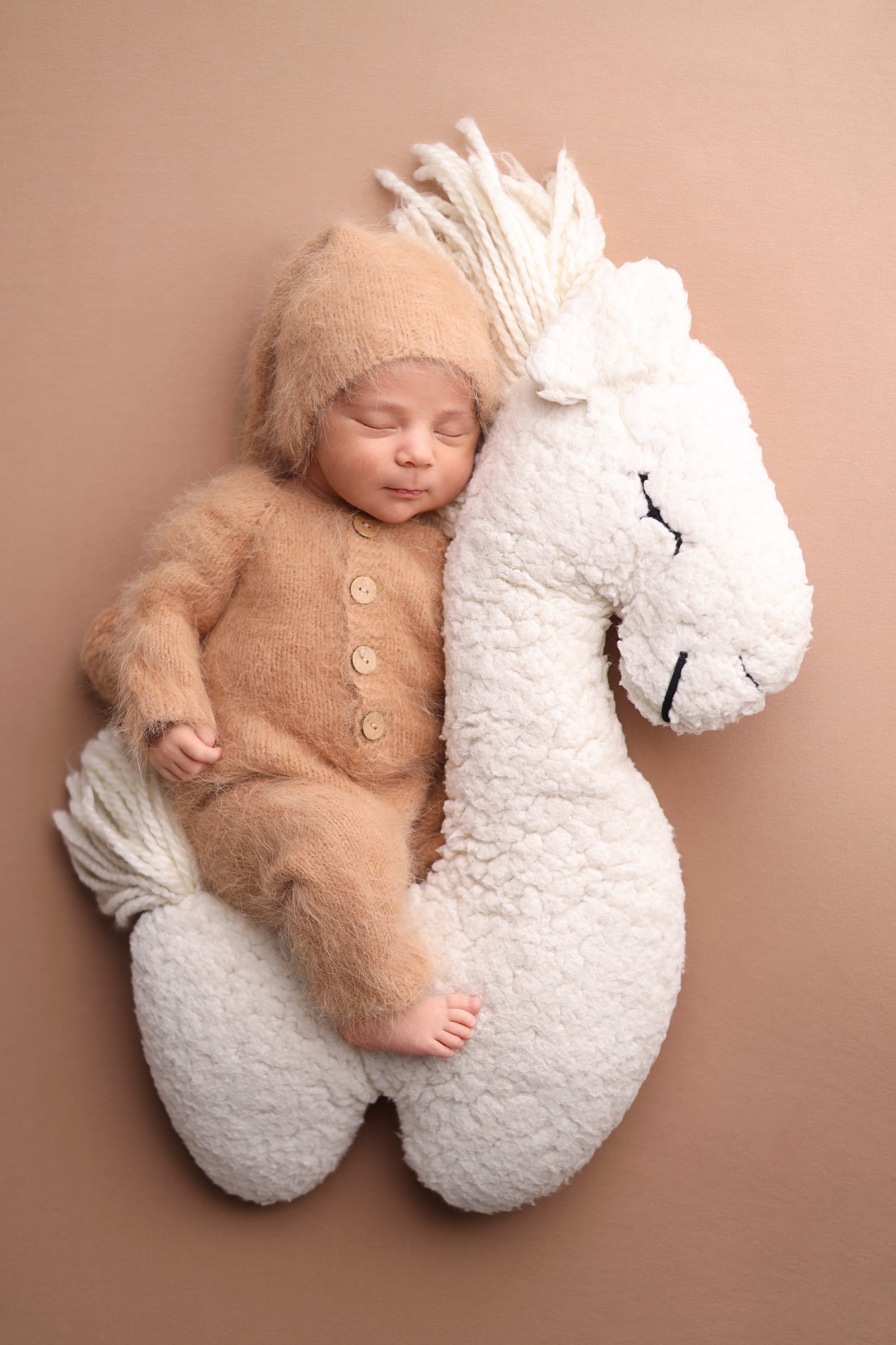 Ньюборн съемка Адель, оптимальный пакет. Фотограф новорожденных Москва. Ньюборн фотограф Москва