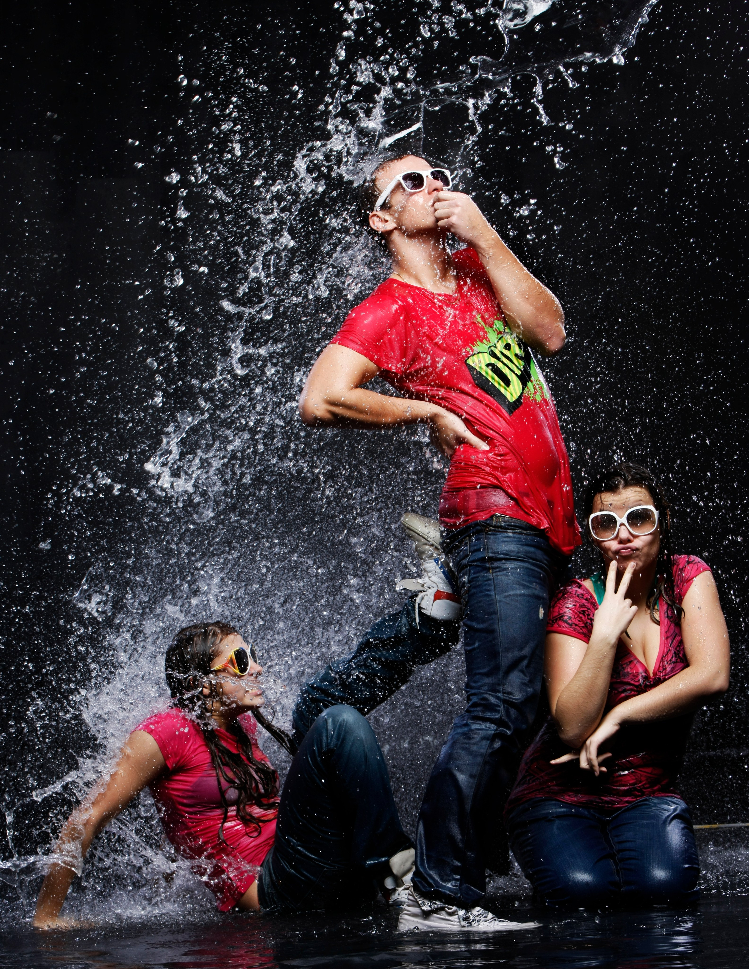 Серия: «AQUA — dances». Мультижанровый фотограф Дарья Strebog