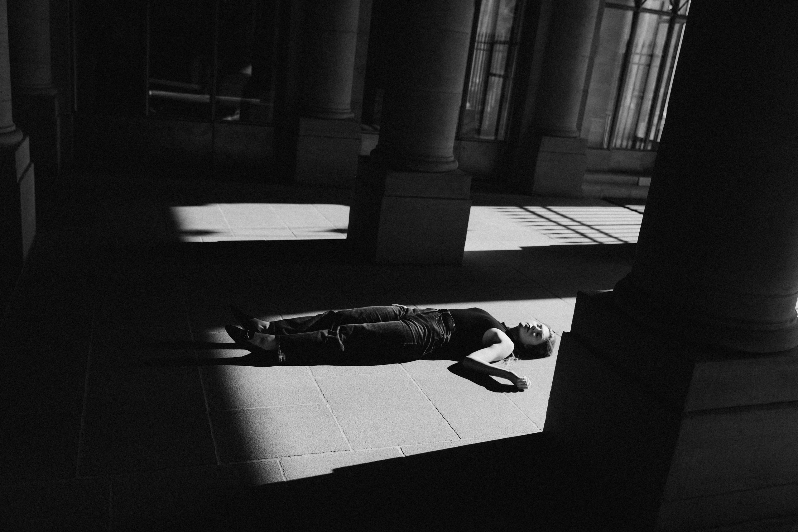 Autumn light. Photographer in Paris
