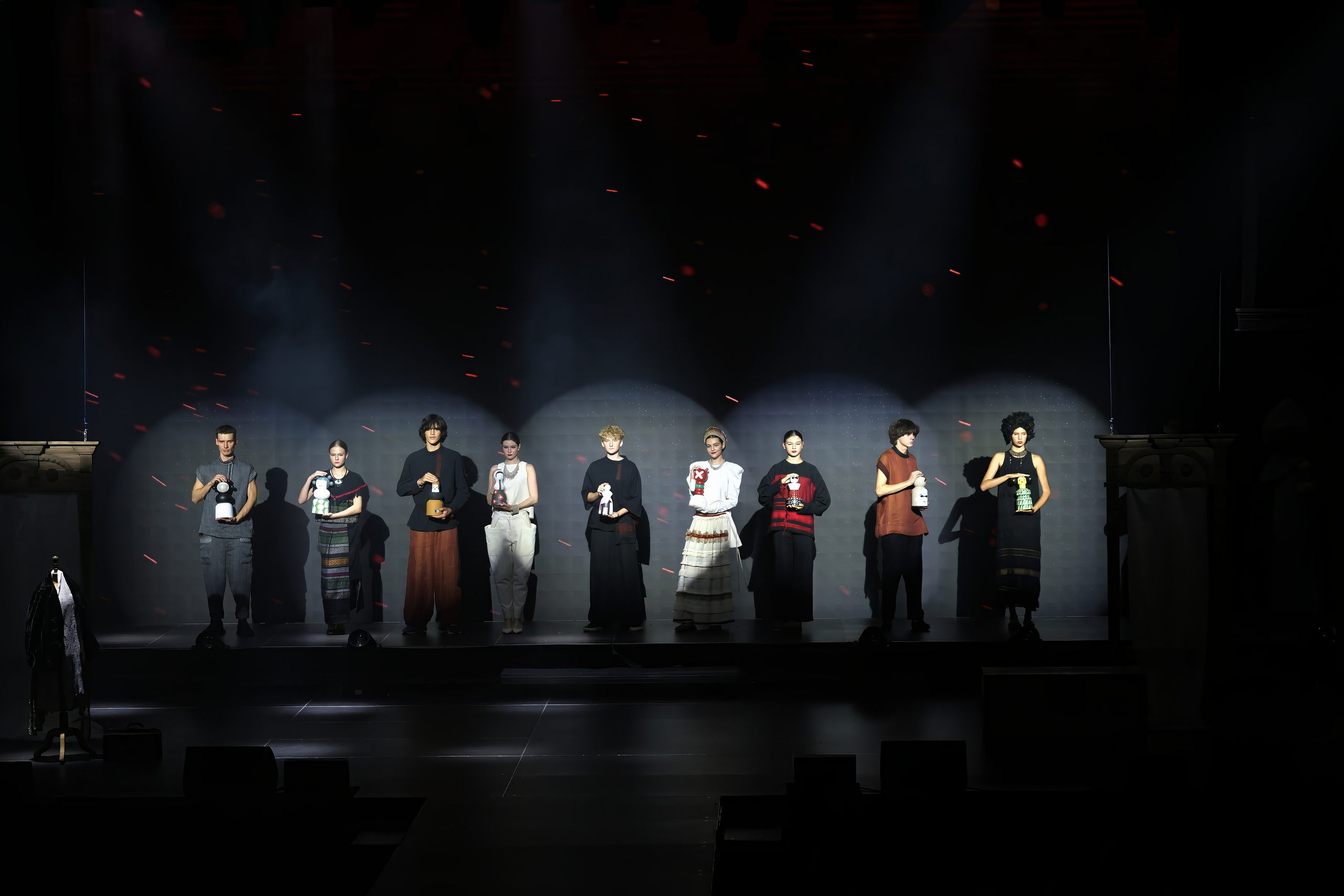 Подиумный спектакль «Стиль Надежды». Добро пожаловать в студию «Цифровой скульптор»  где искусство встречается с технологиями!