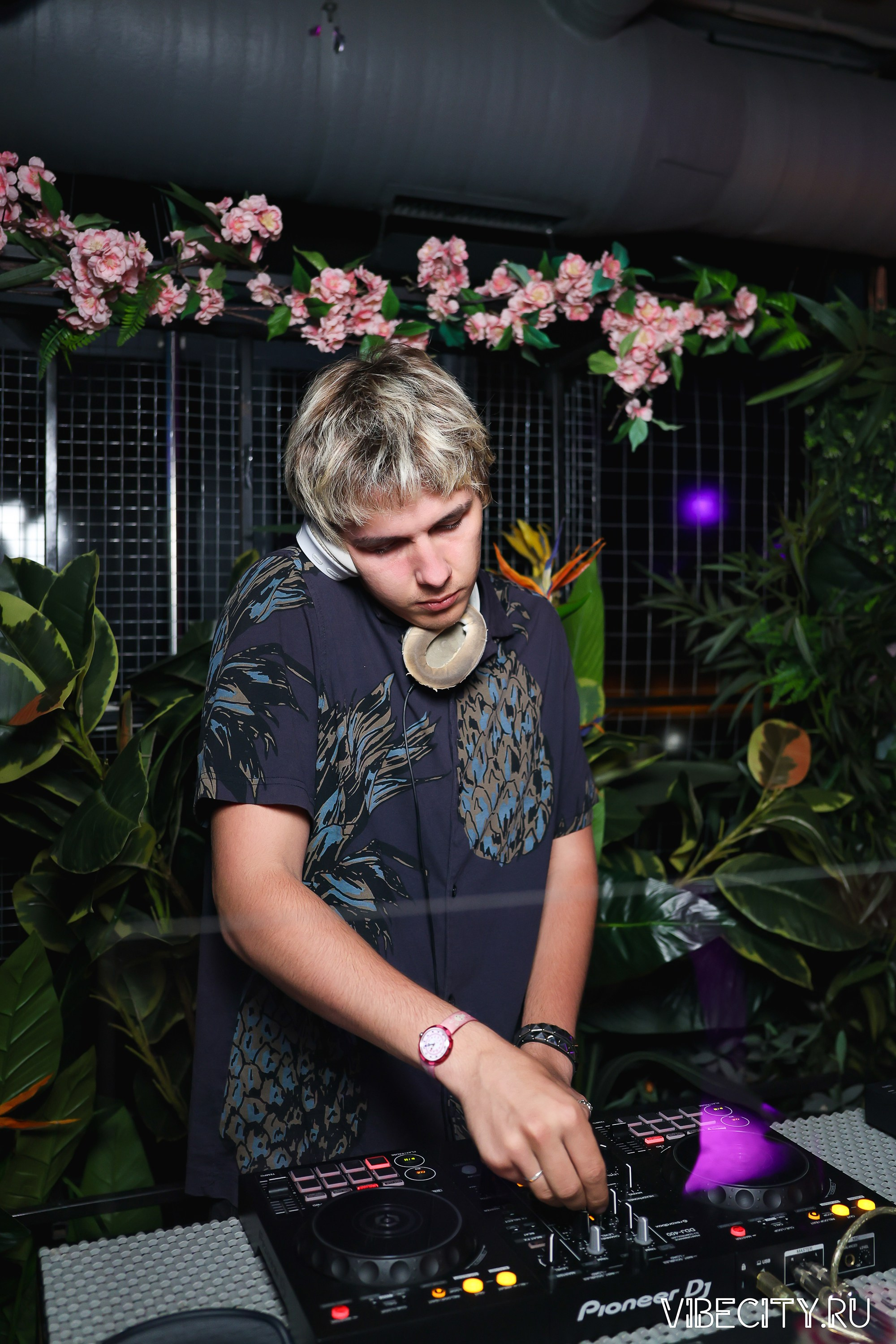 DOUBLE U. VIBECITY.RU Вайб Сити Ру Фоторепортажи Фотоотчеты Калининград