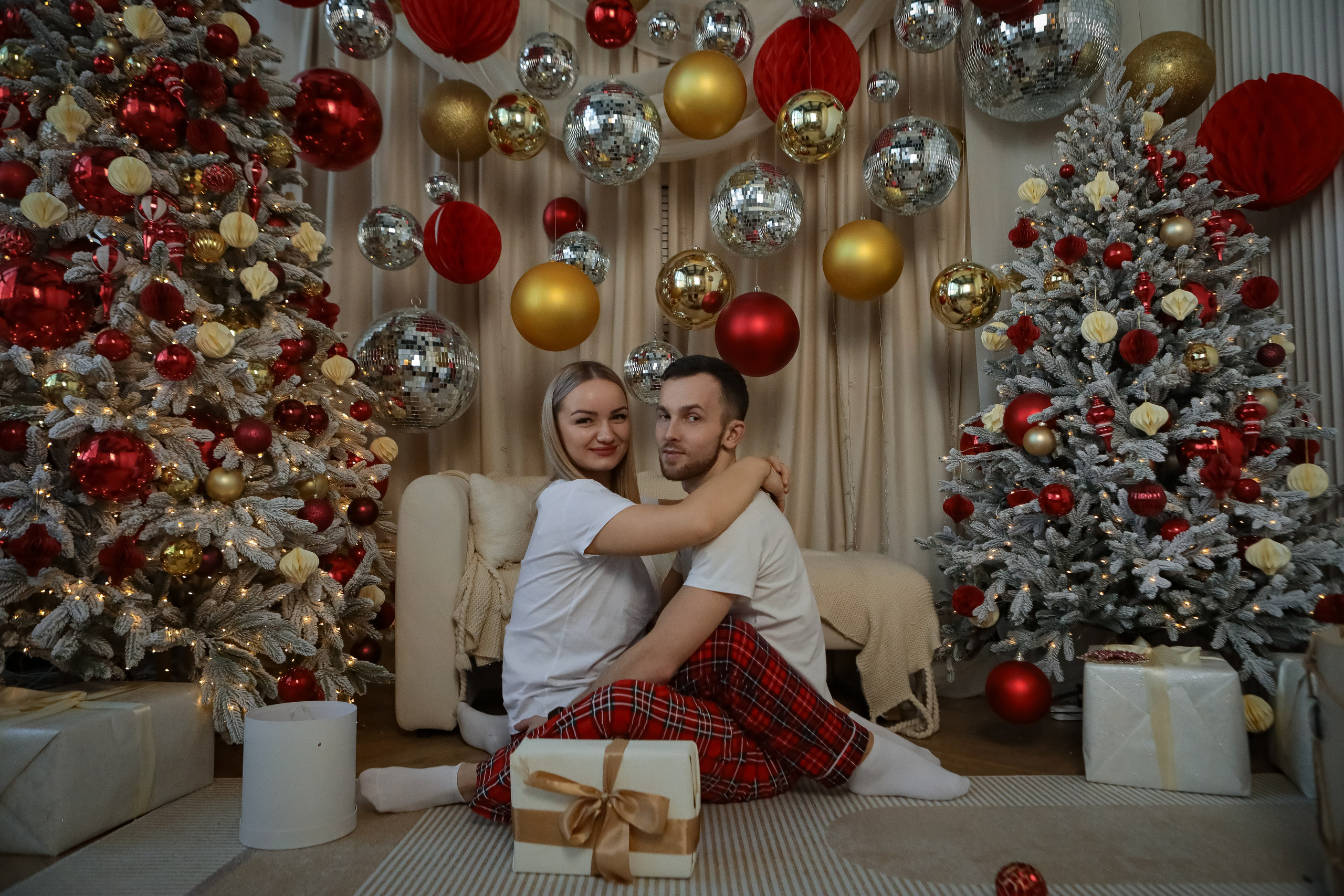 НОВОГОДНИЕ ФОТОСЕССИИ 2025-2026. Фотограф г. Хабаровск. Семейные и индивидуальные съёмки