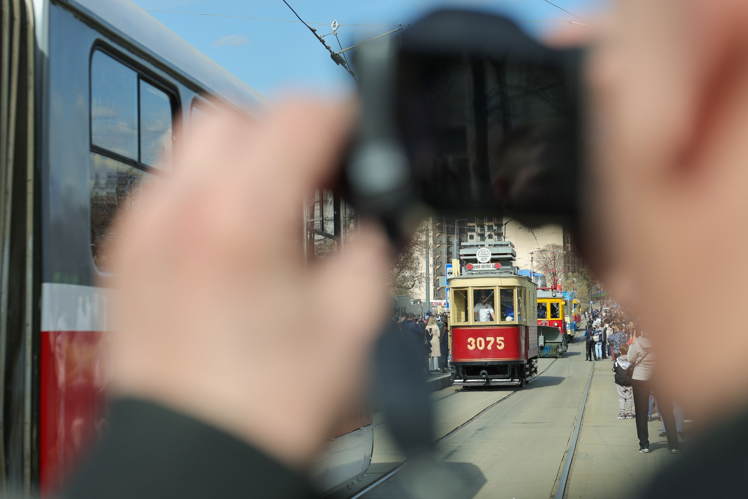 Парад трамваев. Репортажный, архитектурный, театральный и файн-арт фотограф Лена Мельникова в Москве