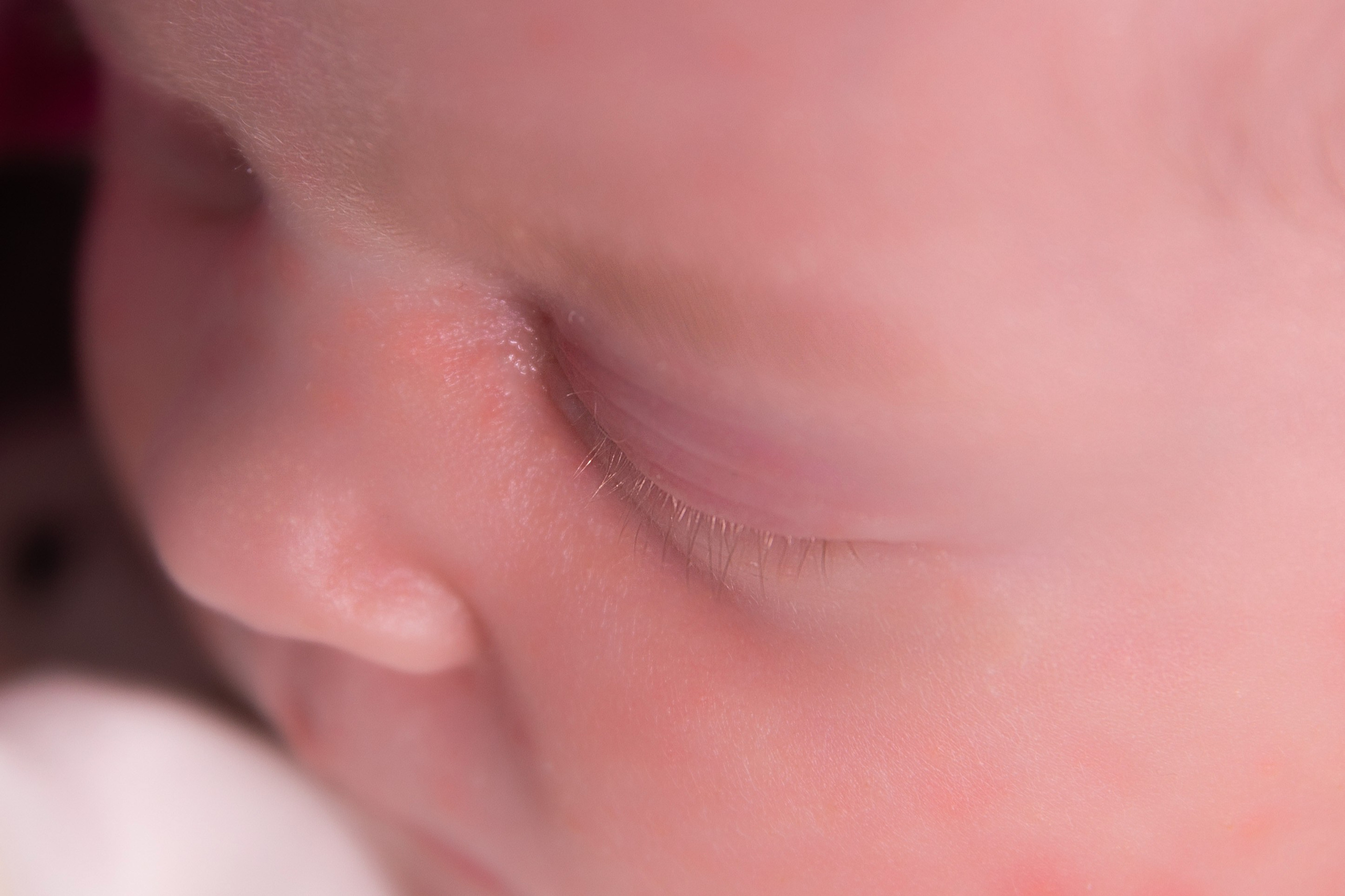 Профессиональная фотосессия новорожденного. Фотограф новорожденных Жуковский Раменское