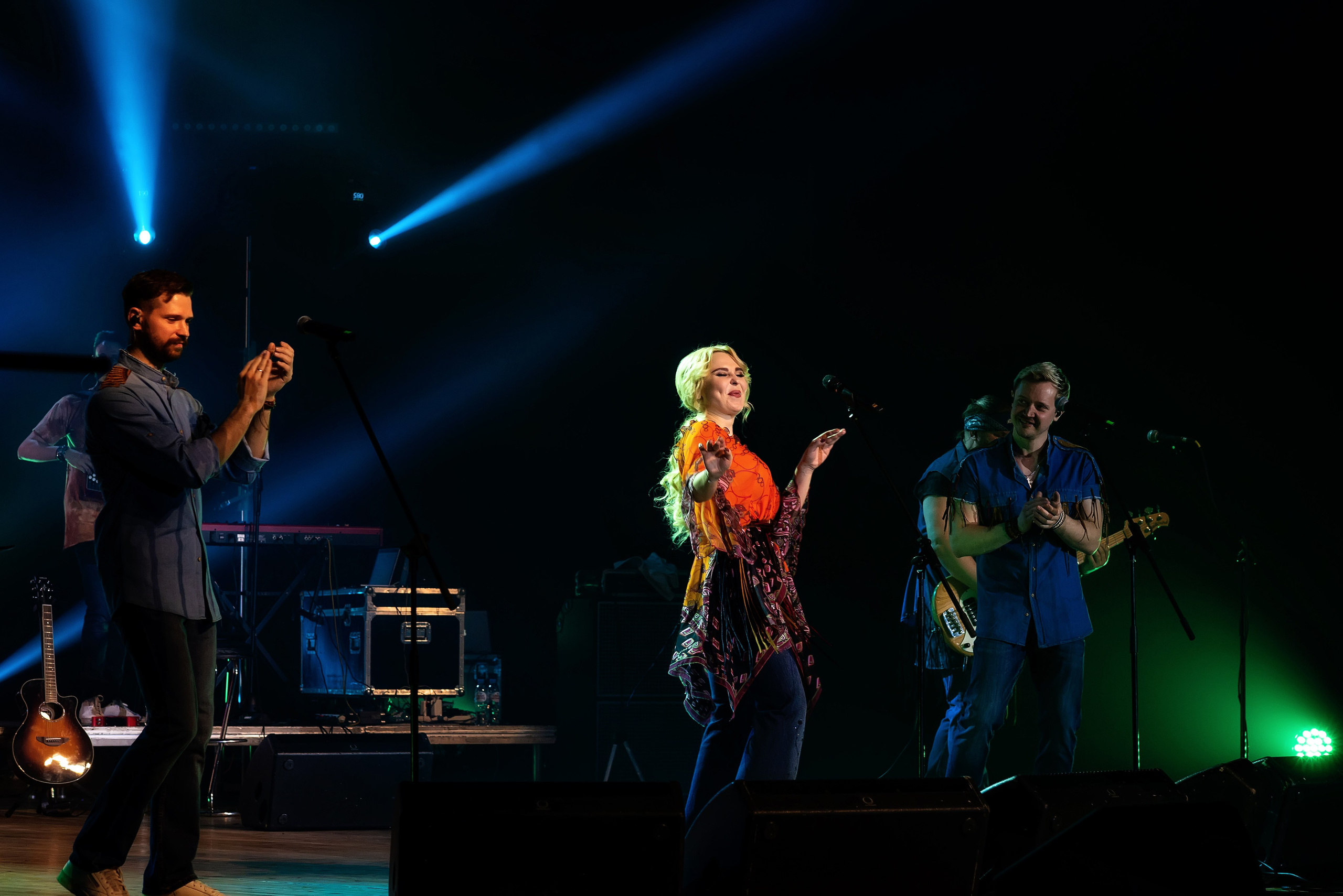 Концерт Пелагеи. Школьный, фэшн фотограф в Тюмени и в России Ирина Королева