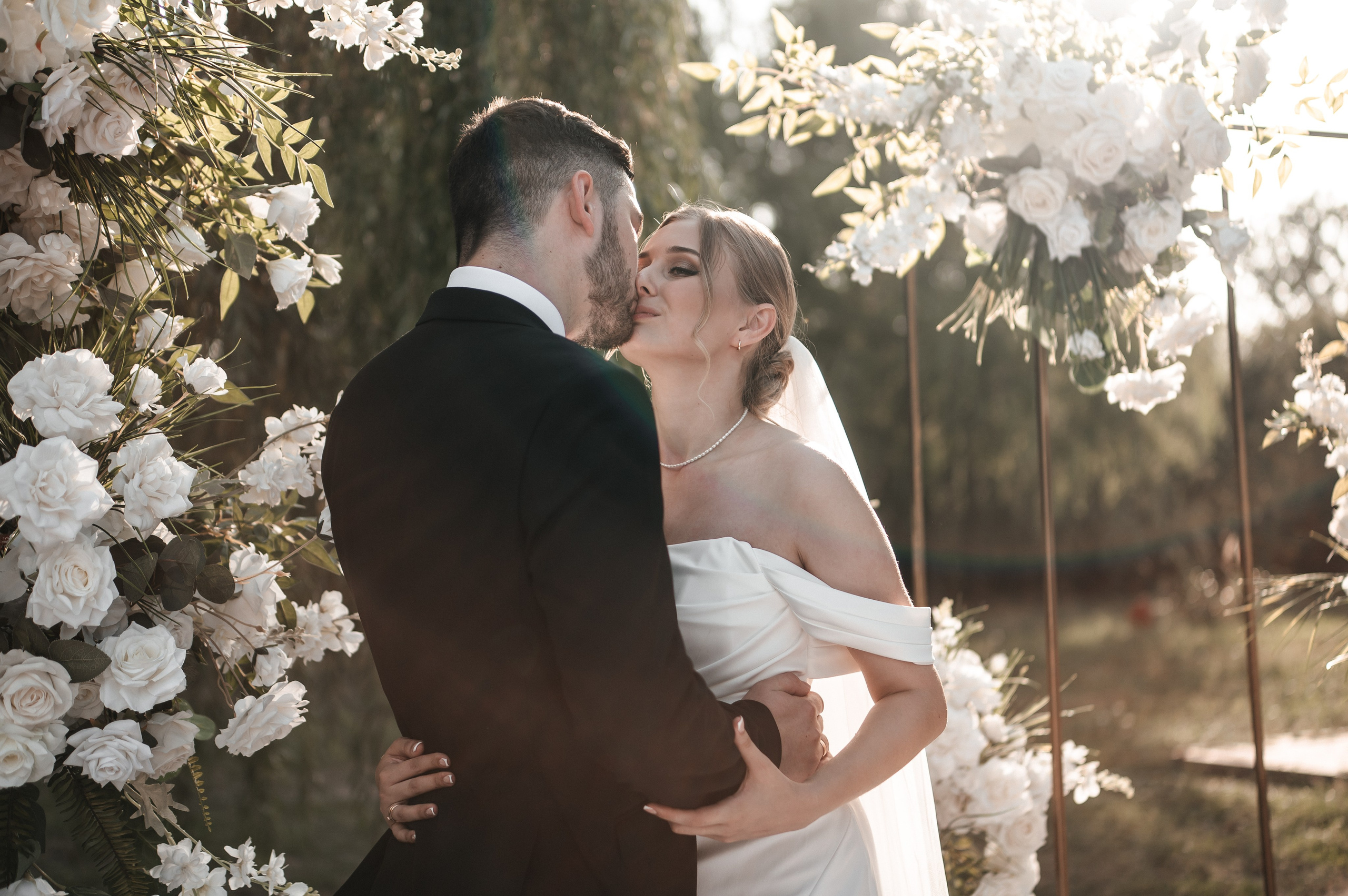 Даниил и Валерия. Черная утка. Полный день. Фотограф Екатерина Бочарникова