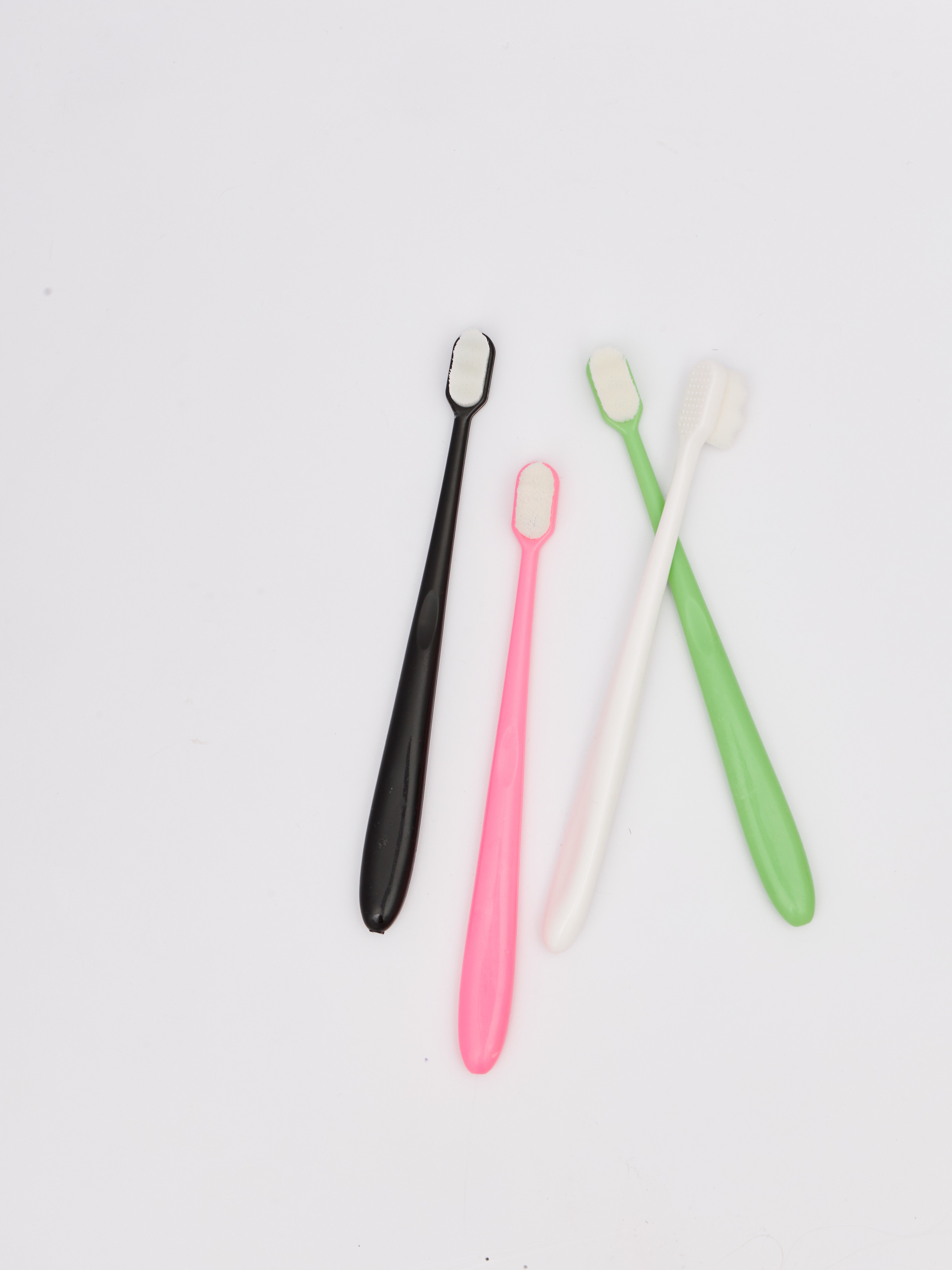 Зубные щетки. Fashion фотограф в Москве Алиса Деко