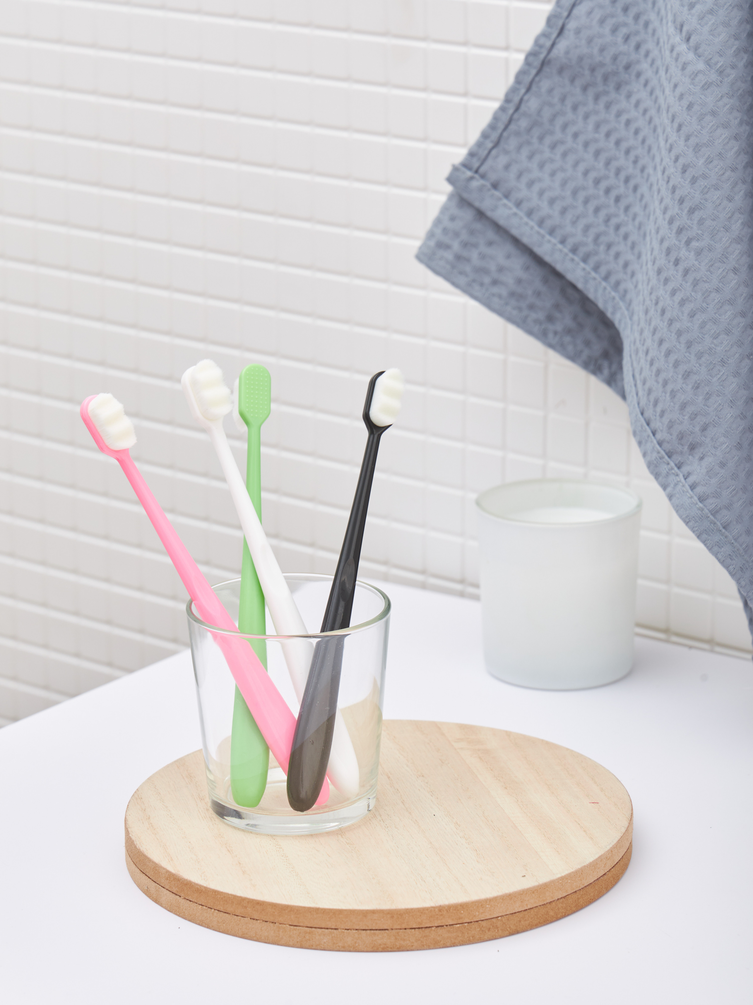 Зубные щетки. Fashion фотограф в Москве Алиса Деко