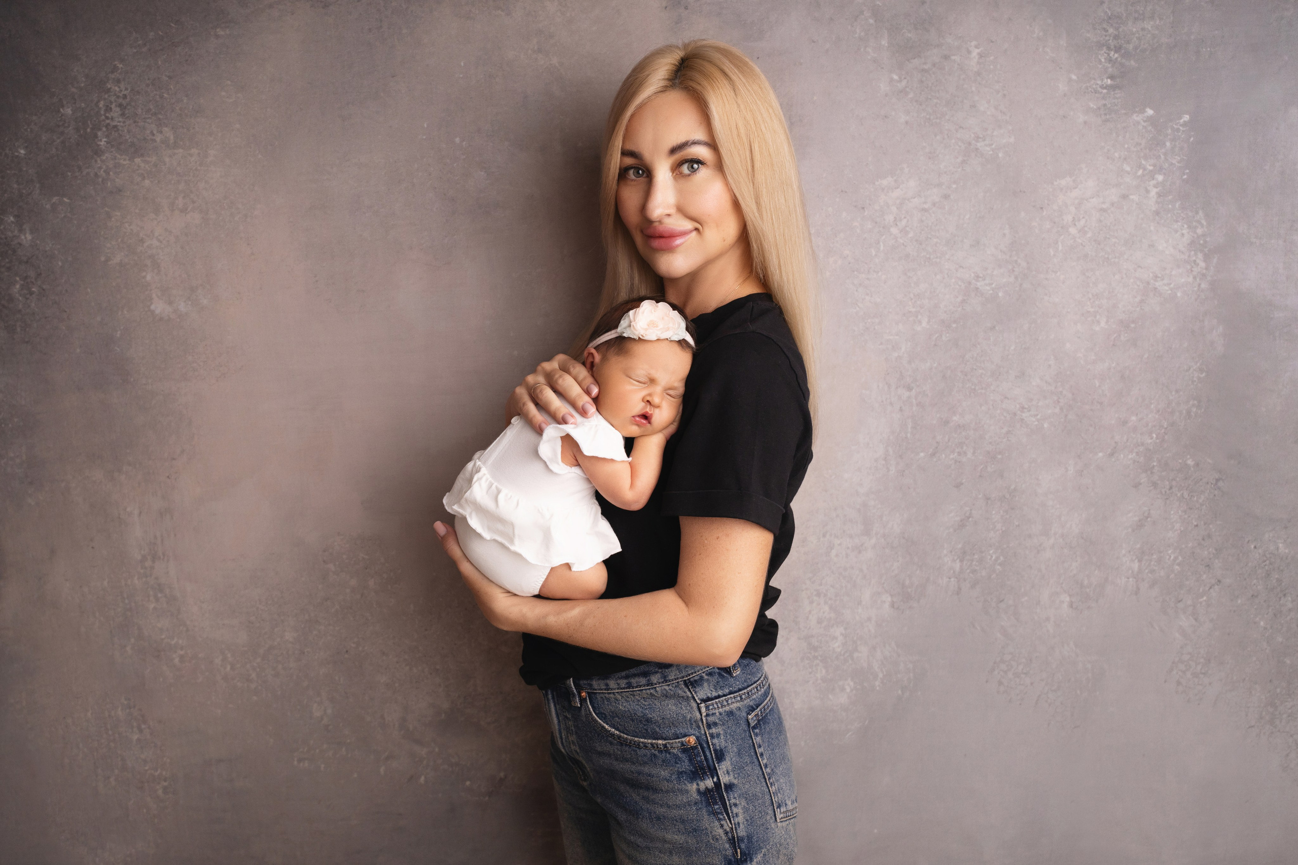 Семейные кадры от Elvira Kamaeva. Фотограф новорожденных малышей в Омске и Омской области Эльвира Камаева