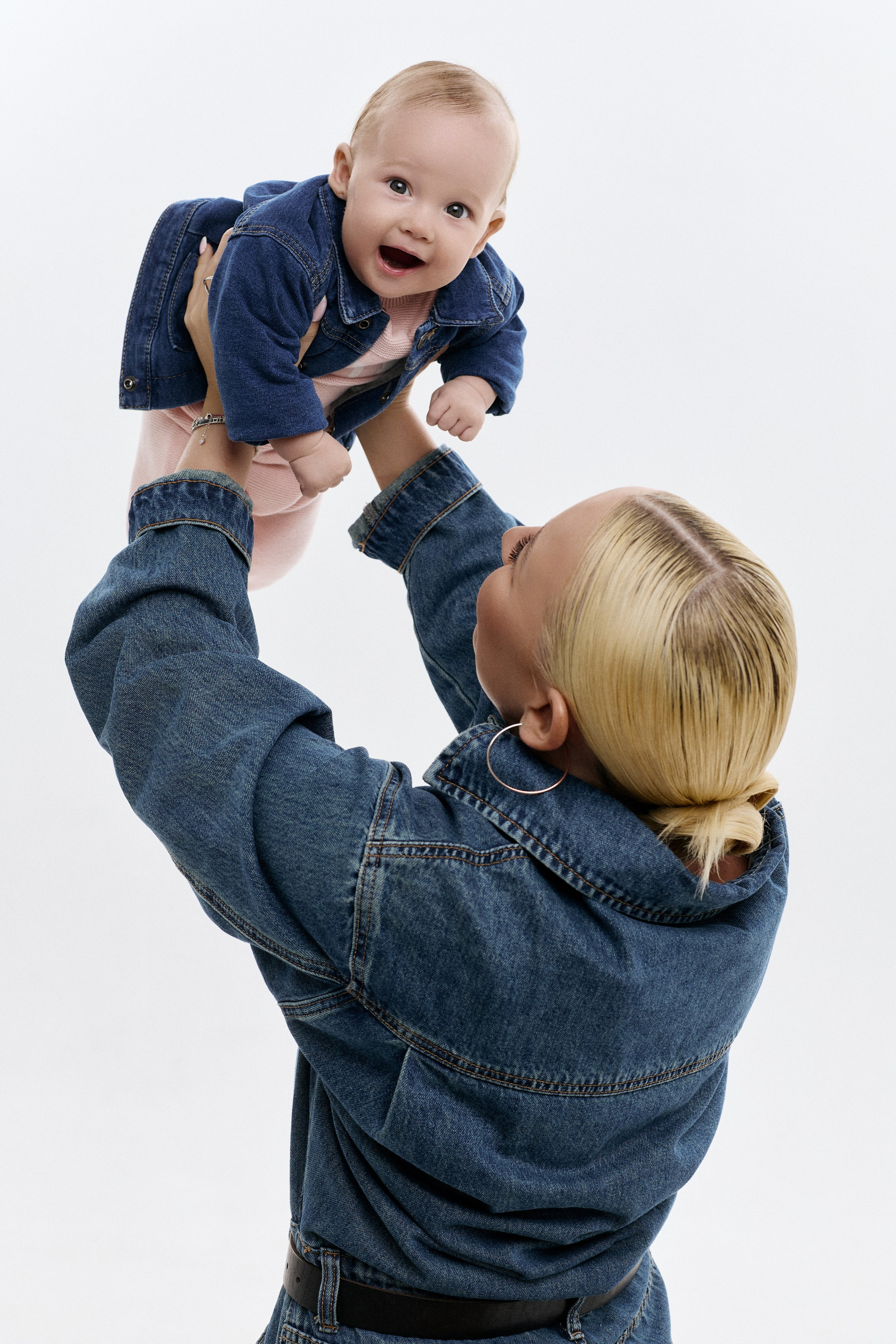 ANASTASIA & ANDREY & AVRORA. Ася Солопова, фотограф Тюмень