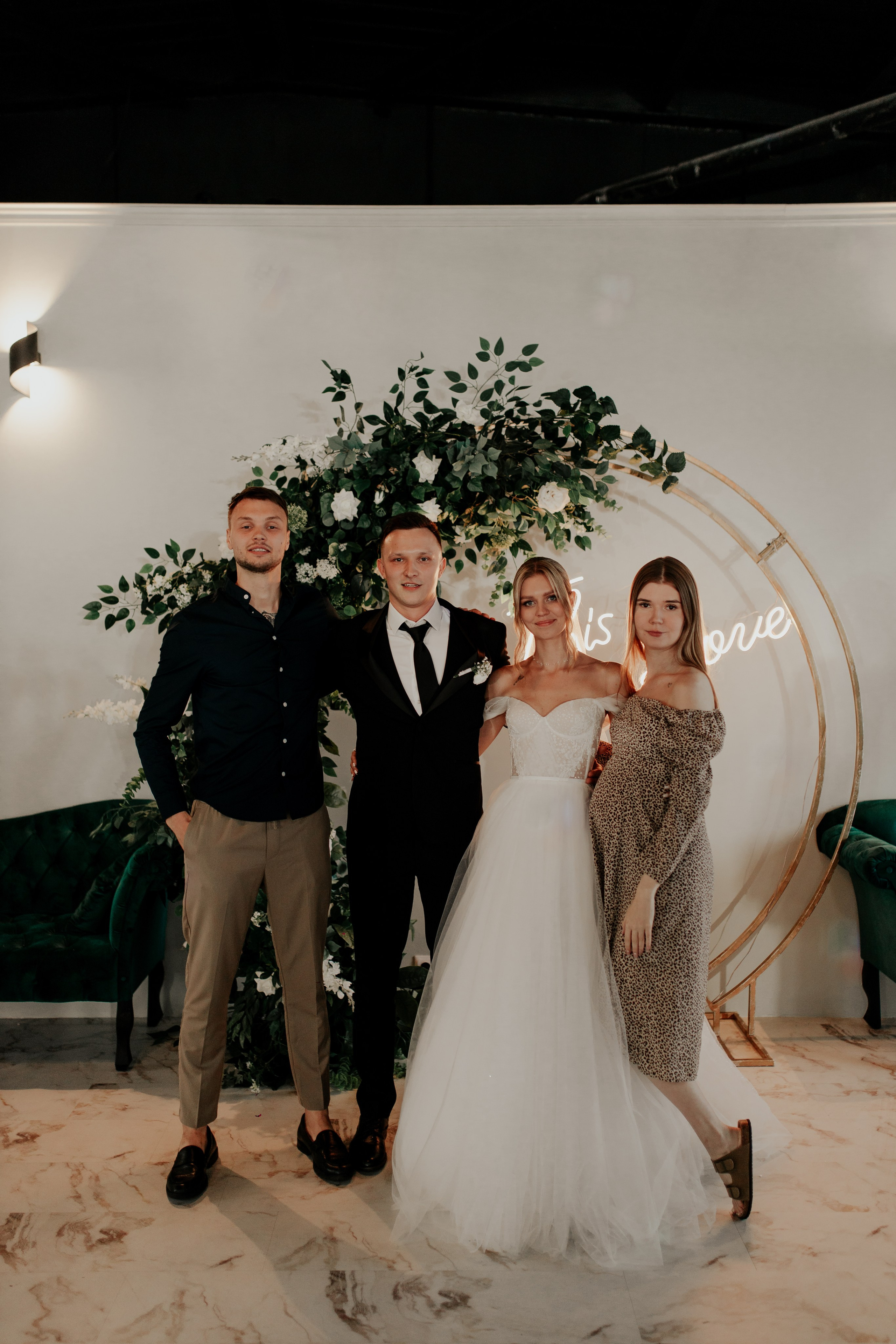 Свадебный банкет в Санкт-Петербурге — Трогательная фотосессия с родными и лавстори. Фотограф в Санкт-Петербурге Лиза Семченкова