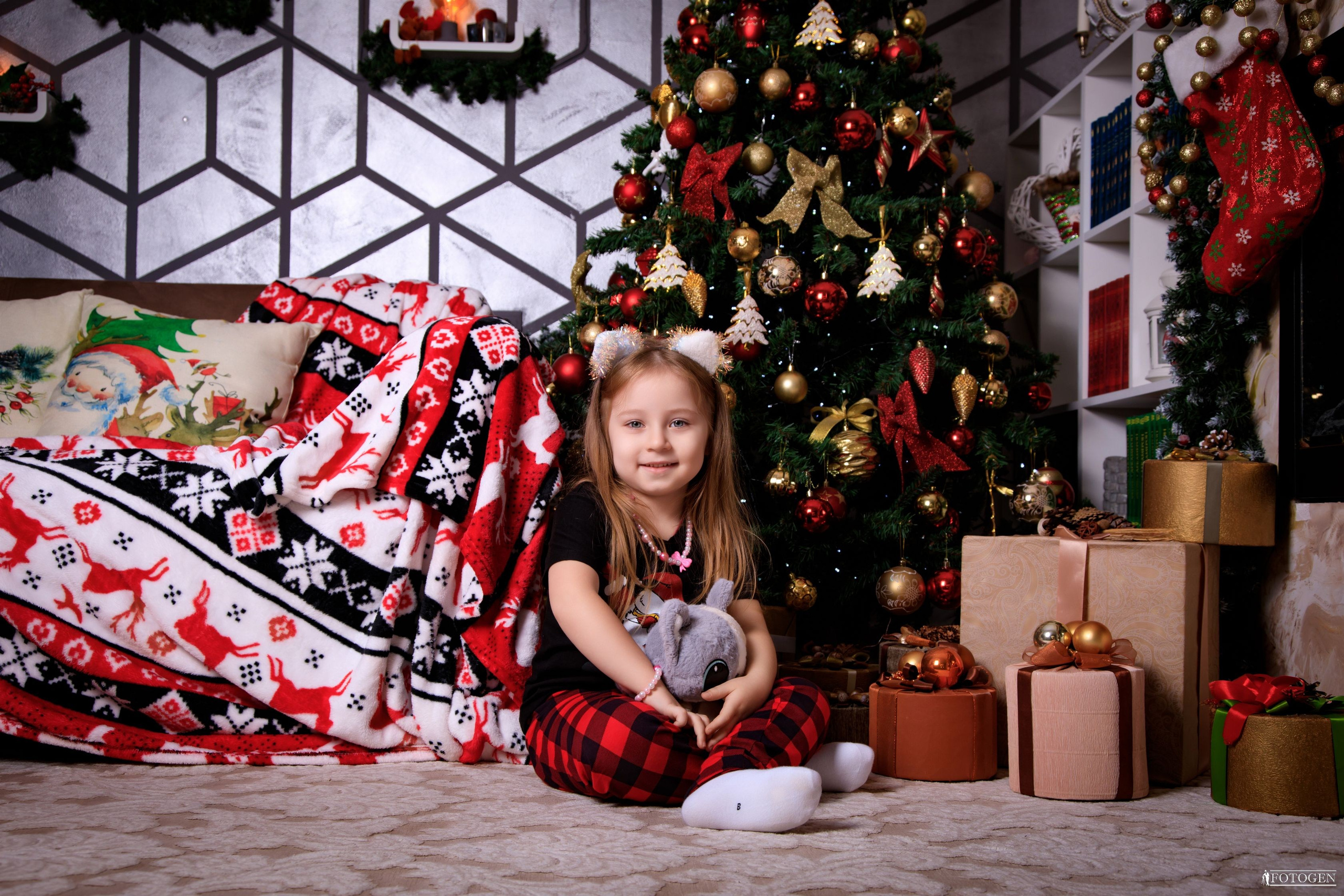 Портфолио новогодние фотосессии для детей в Краснодаре. Интерьерная фотостудия FOTOGEN г. Краснодар