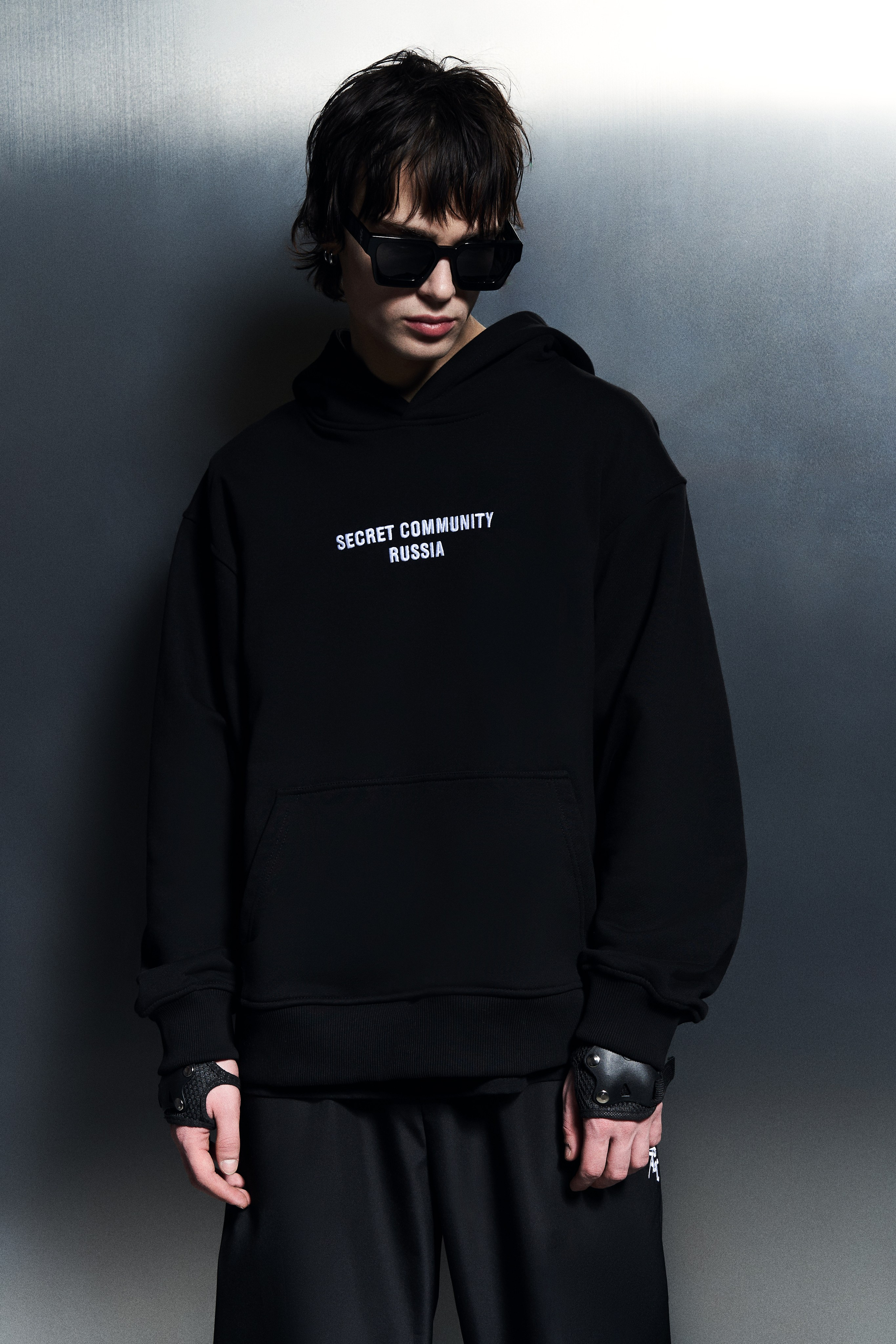 SCRMERCH — CLOSED DROP. DINIS MUSTAFIN | PHOTOGRAPHY