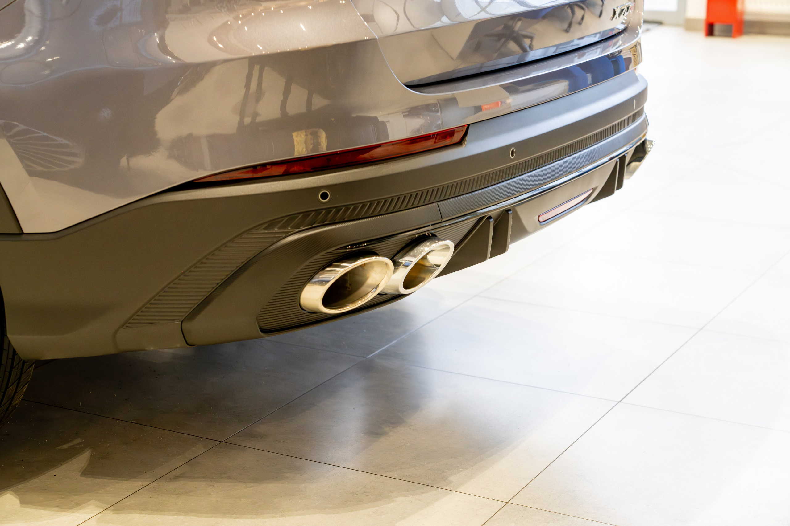 Авто. Видеограф Алексей Жарков