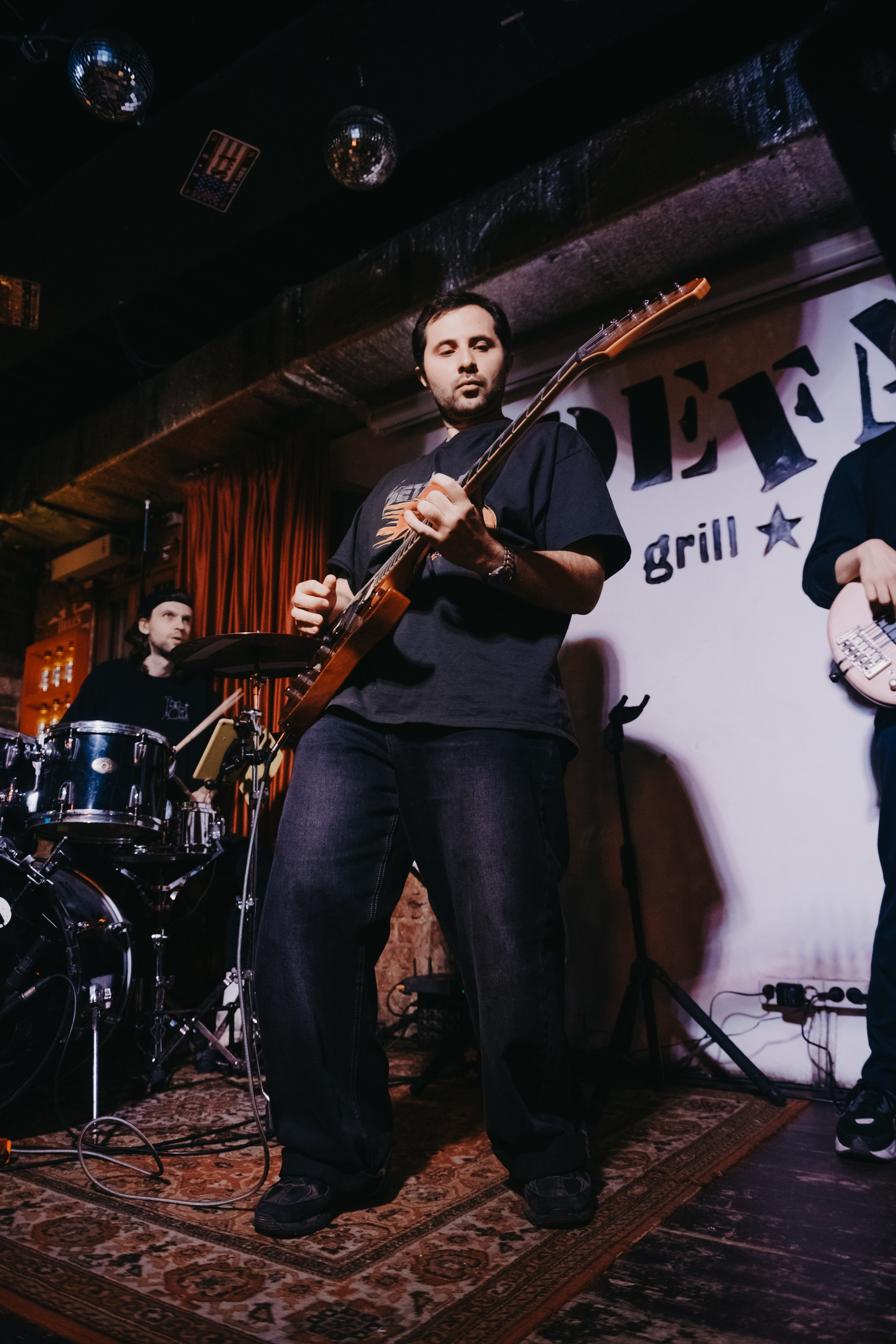 Концерт учеников Никиты Рукавицына в баре Defaqto