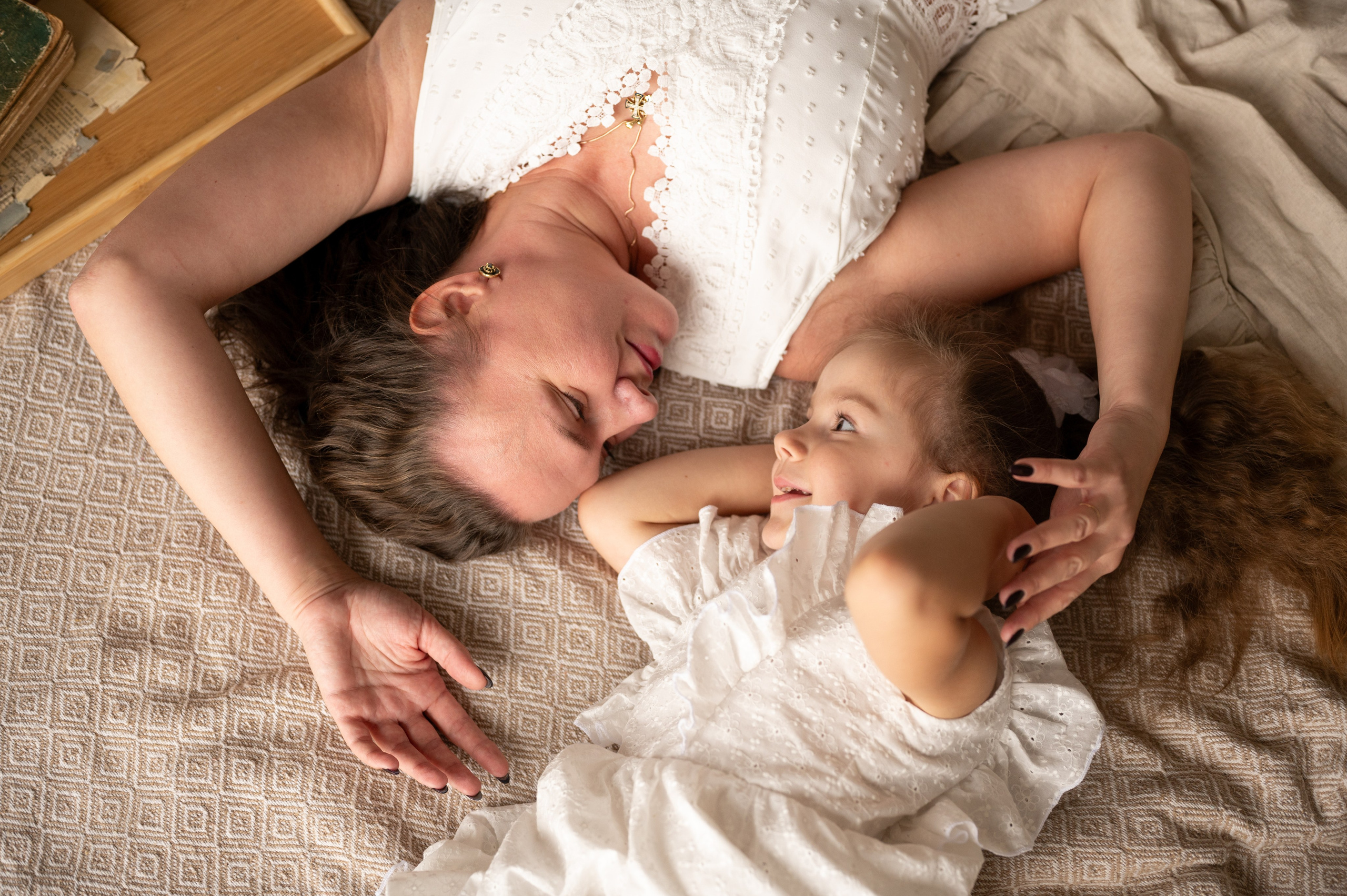 Семейная съемка в фотостудии «Воздух». Фотограф новорожденных, семейный детский в Тюмени Татьяна Морозова