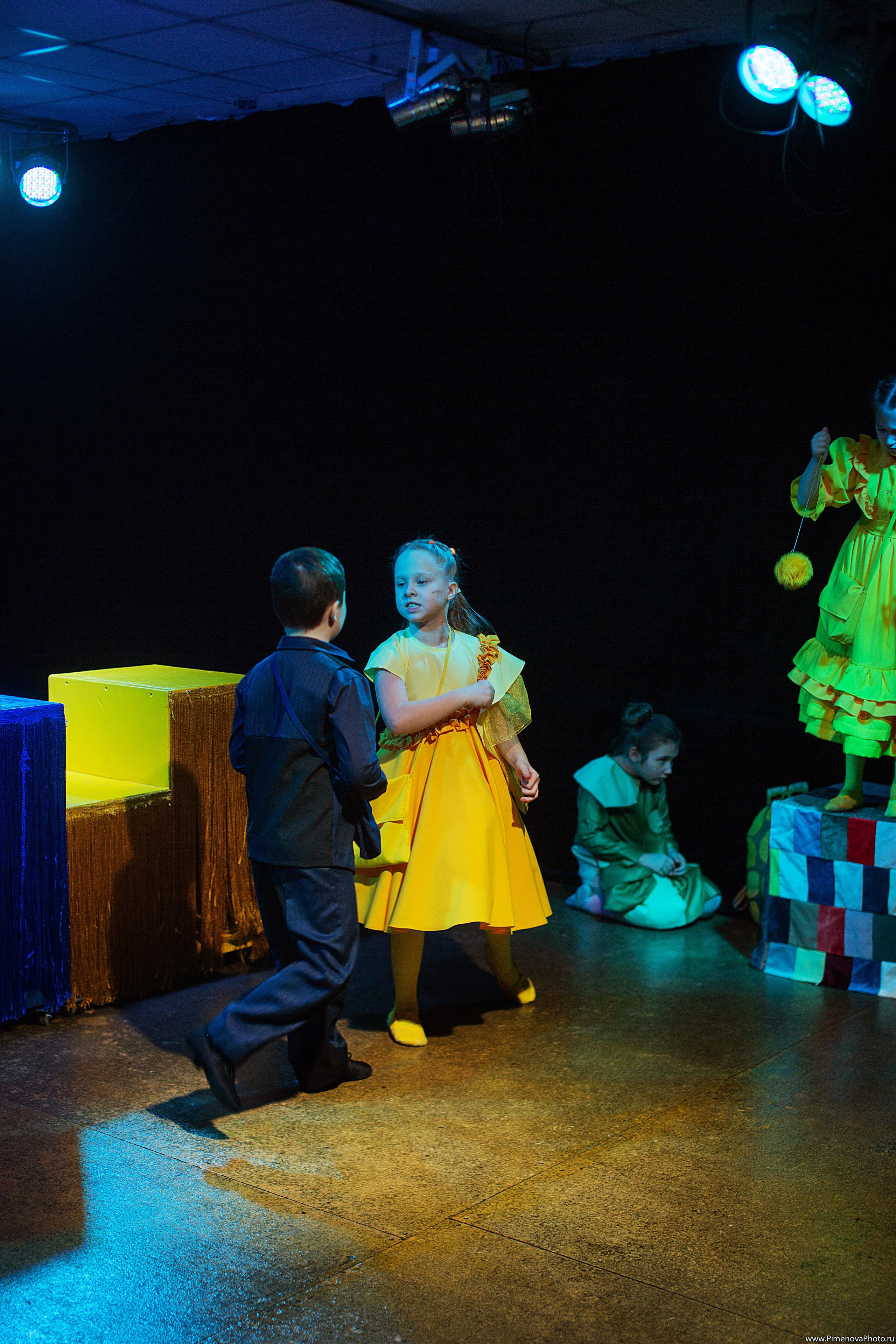 Карандаши «Театрум» ДТЦ, февраль. Семейный и детский фотограф в Петрозаводске