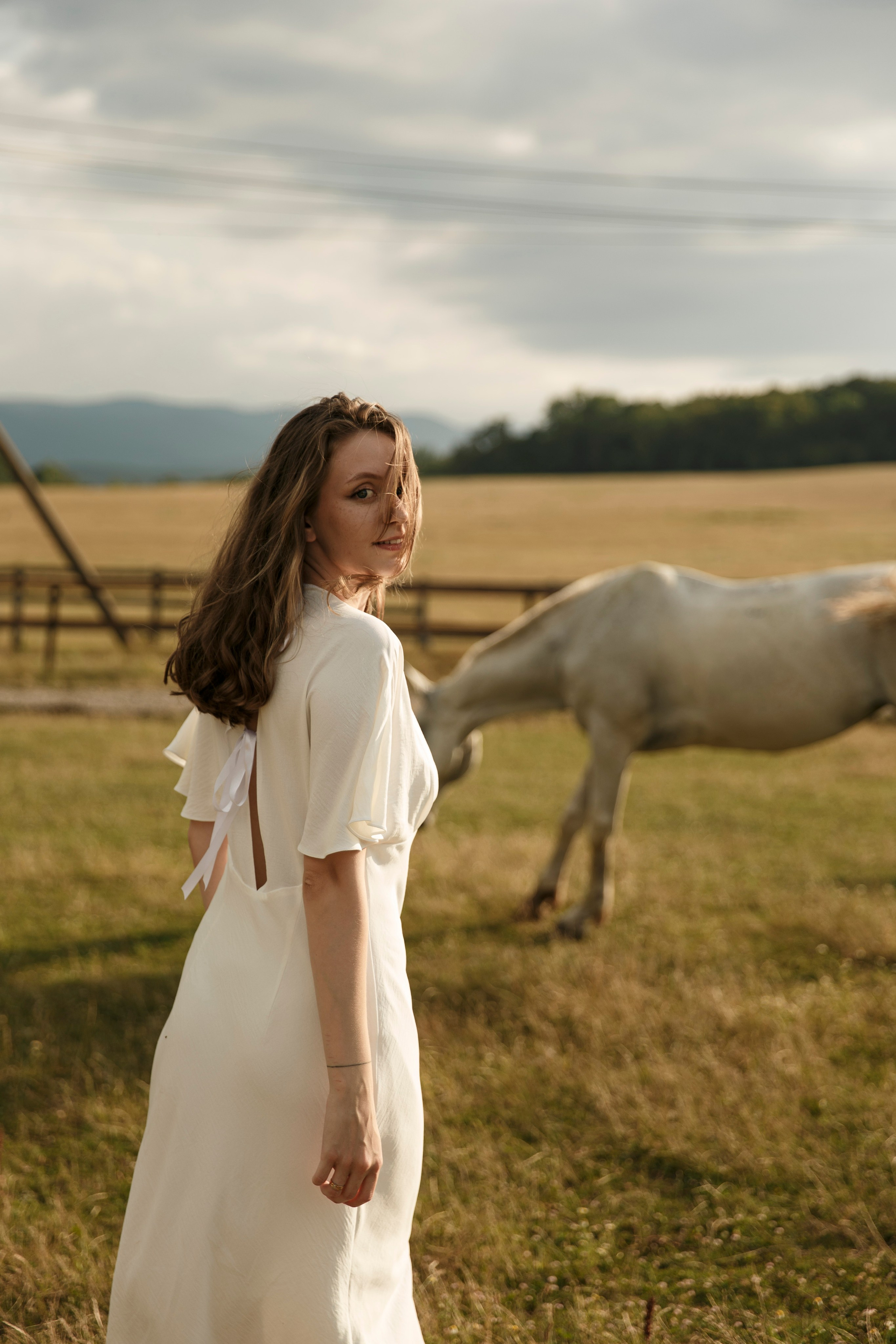 Семейная фотосессия на ферме с лошадьми — это настоящая сказка, наполненная атмосферой уюта и гармонии с природой