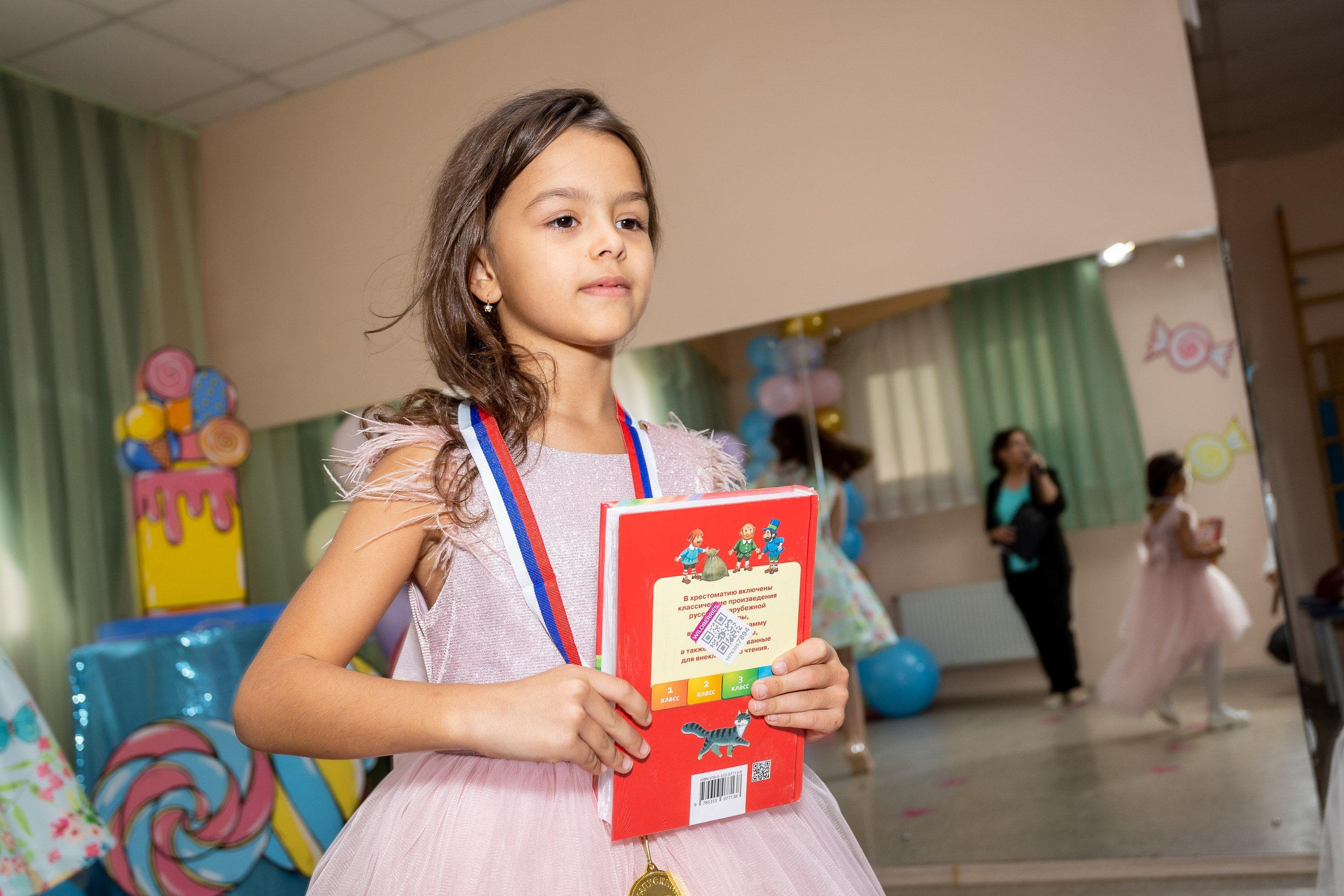 Выпускной Детский сад, 2 часа, 8000. Выпускные альбомы Майкоп, Краснодар Елена Золотарева