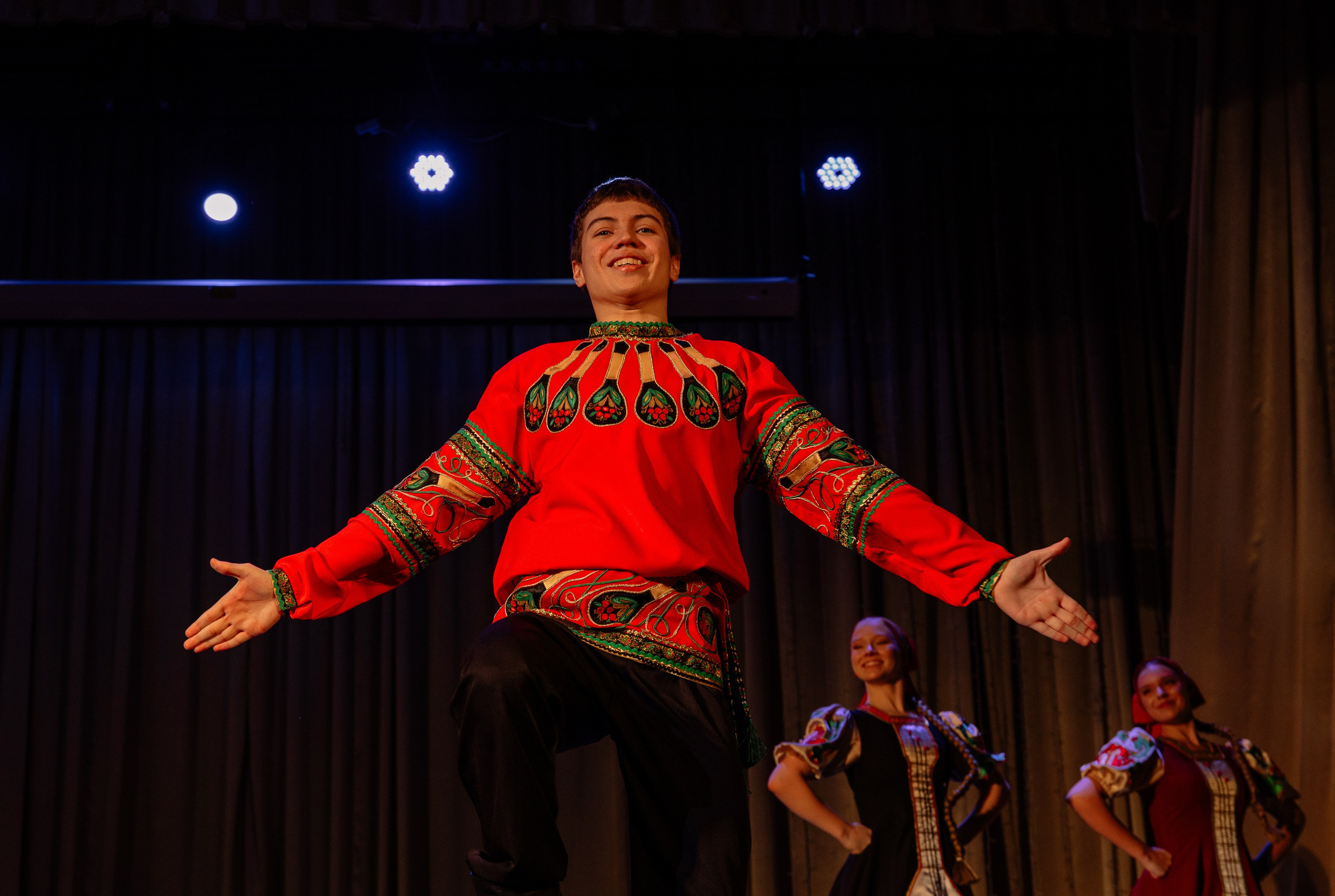 Сибирские узоры ДК Ефремова. Фотограф Юлия Мальцева