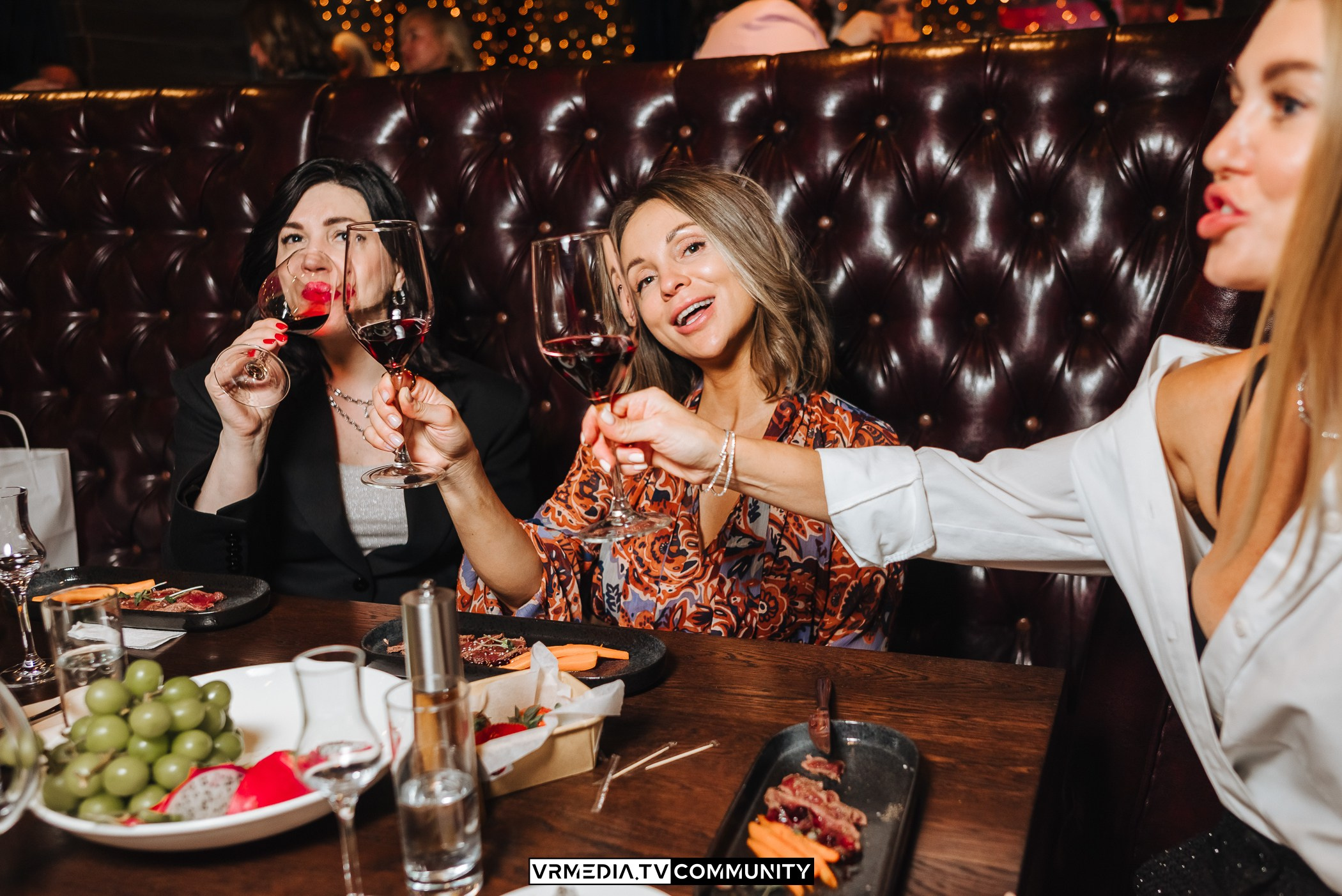 Модный вторник. Винный вечер «Жизнь замечательных людей»