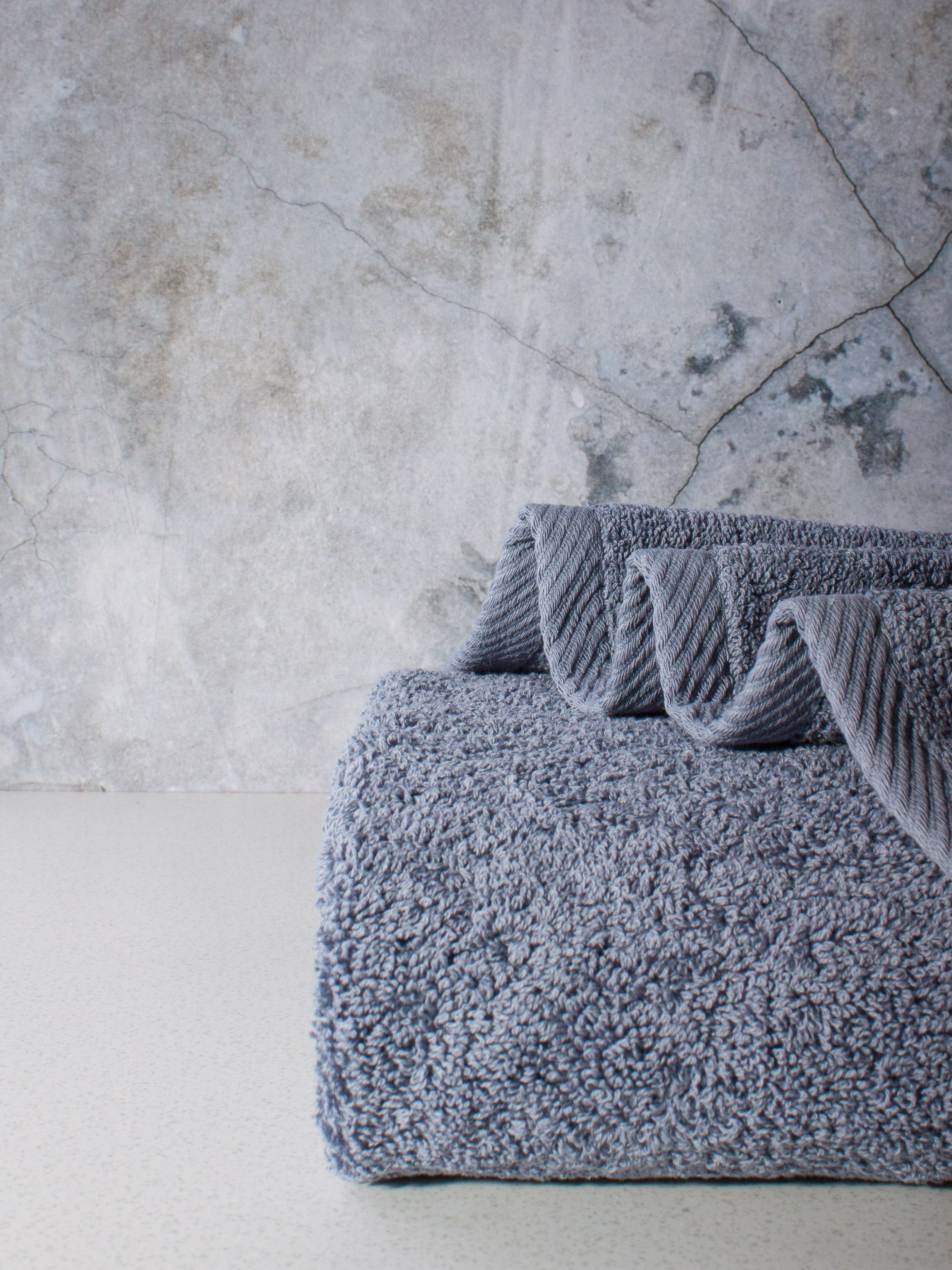 Каталожная съёмка. Предметный и студийный фотограф в Каспийске Кристина Кораблина